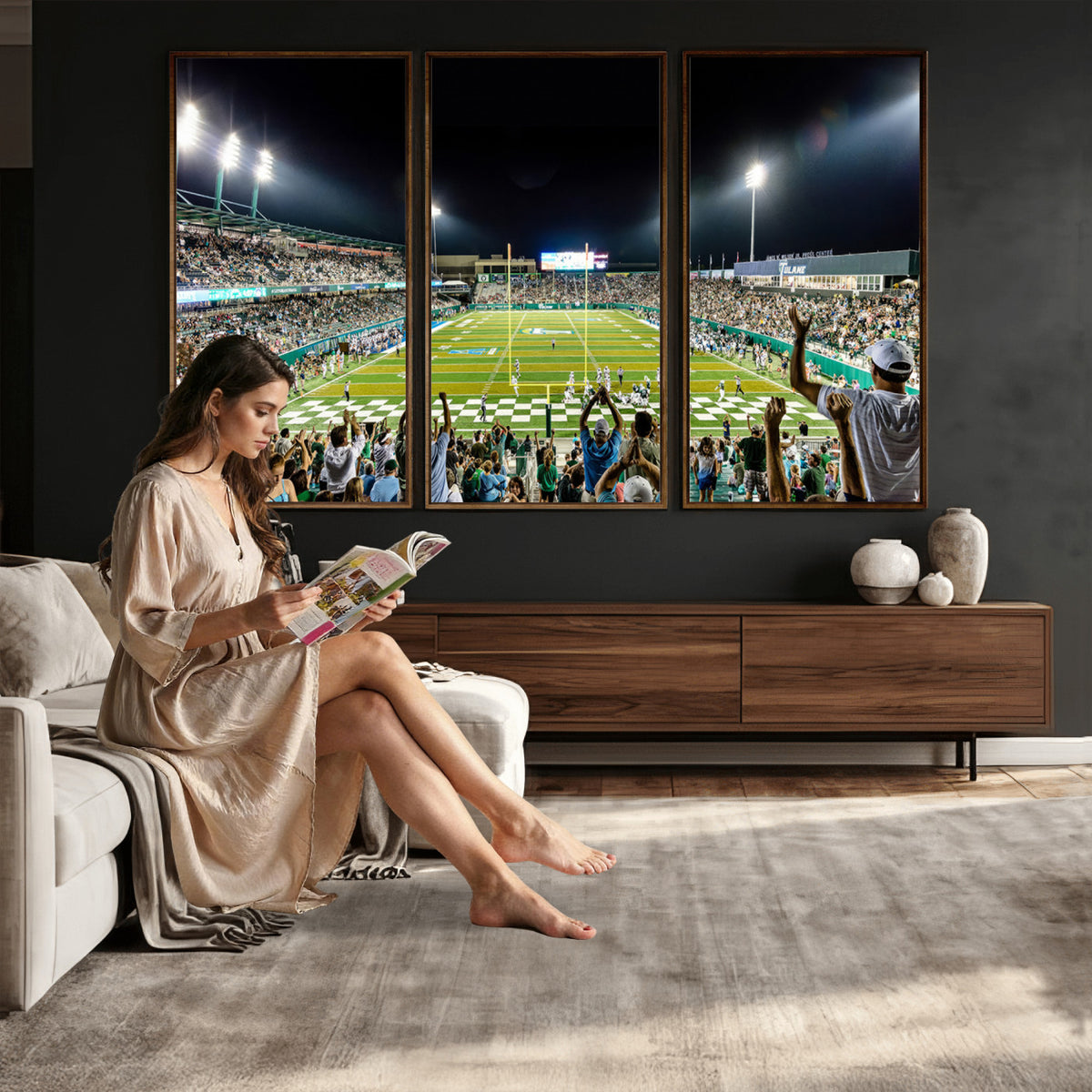 56448-MGV-CV-36X24 - The Tulane University Green Wave Football Team Print, New Orleans Yulman Stadium