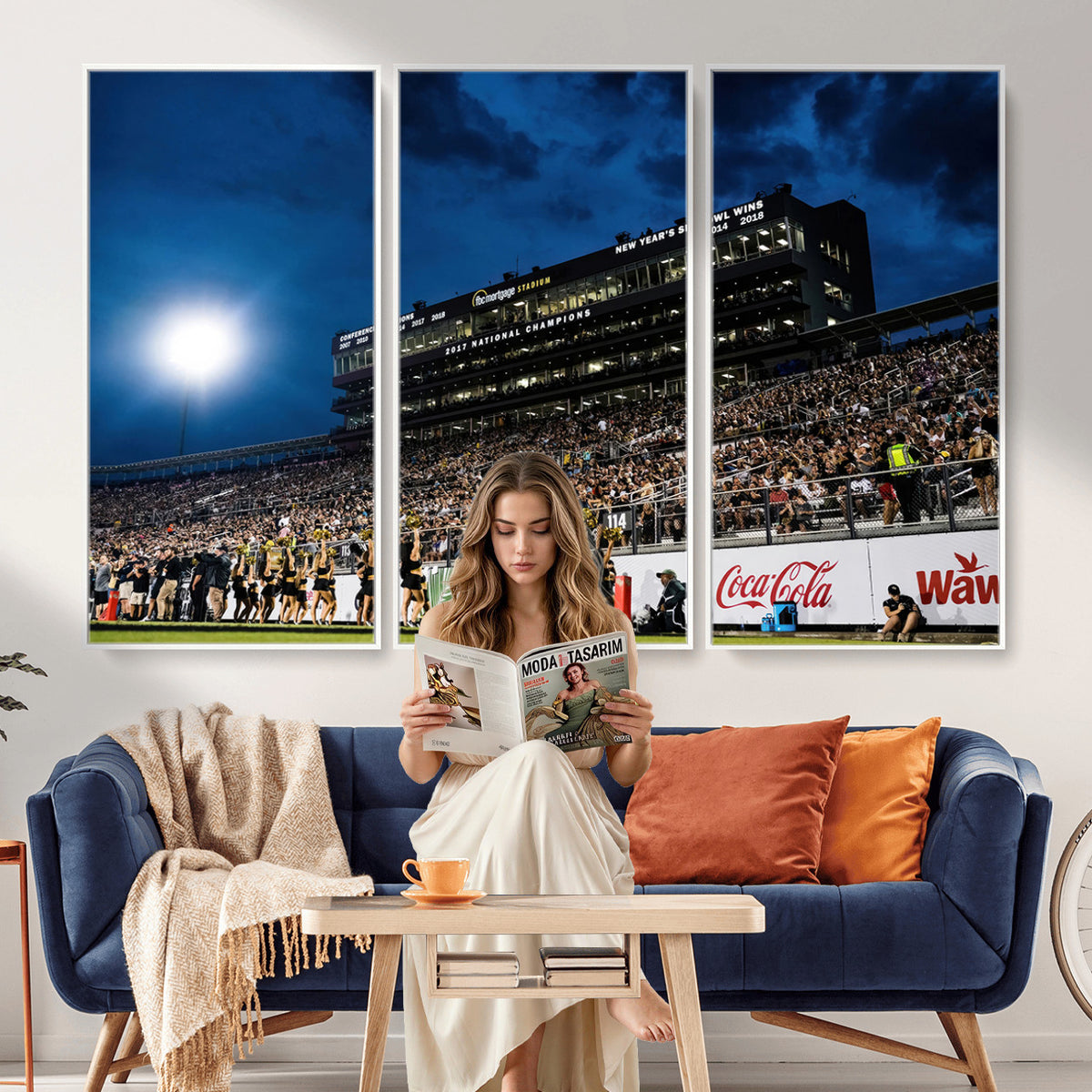 40217-MGV-CV-36X24 - UCF Knights Football Team Print - Orlando FBC Mortgage Stadium Wall Art Canvas Print
