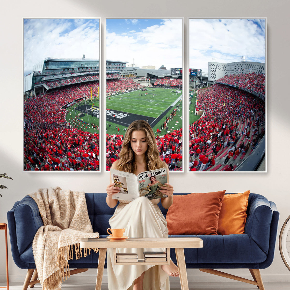 54070-MGV-CV-36X24 - Cincinnati Bearcats Football Team Print - Nippert Stadium Wall Art Canvas Print