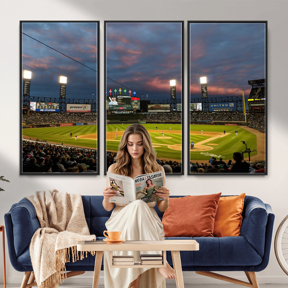 96063-MGV-CV-36X24 - Chicago White Sox Baseball Team Print Canvas, Guaranteed Rate Field, Framed and Ready to Hang