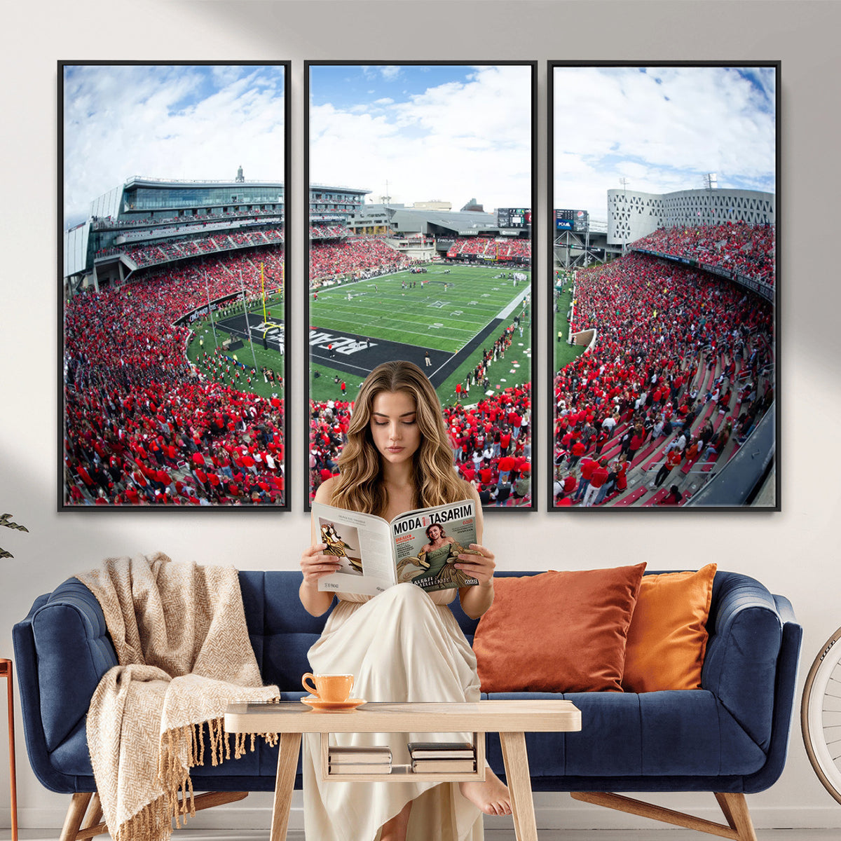 54070-MGV-CV-36X24 - Cincinnati Bearcats Football Team Print - Nippert Stadium Wall Art Canvas Print