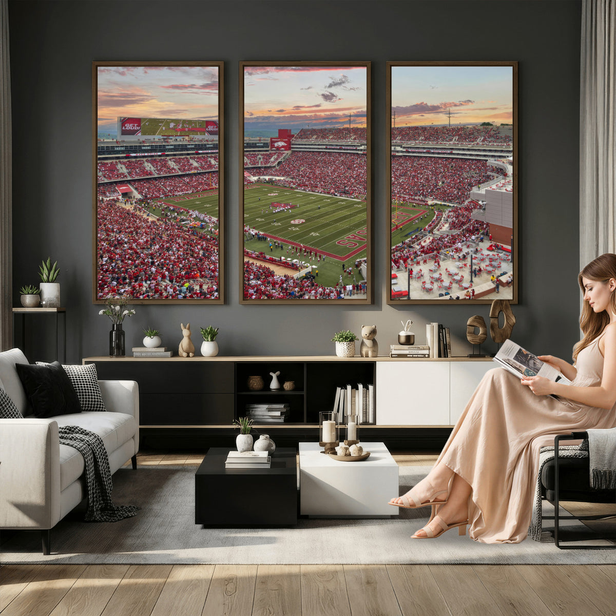82233065-MGV-CV-36X24 - Donald W. Reynolds Razorback Stadium Wall Art Canvas Print – Arkansas Razorbacks Football Artwork for Home, Office, and Sports Room Decor