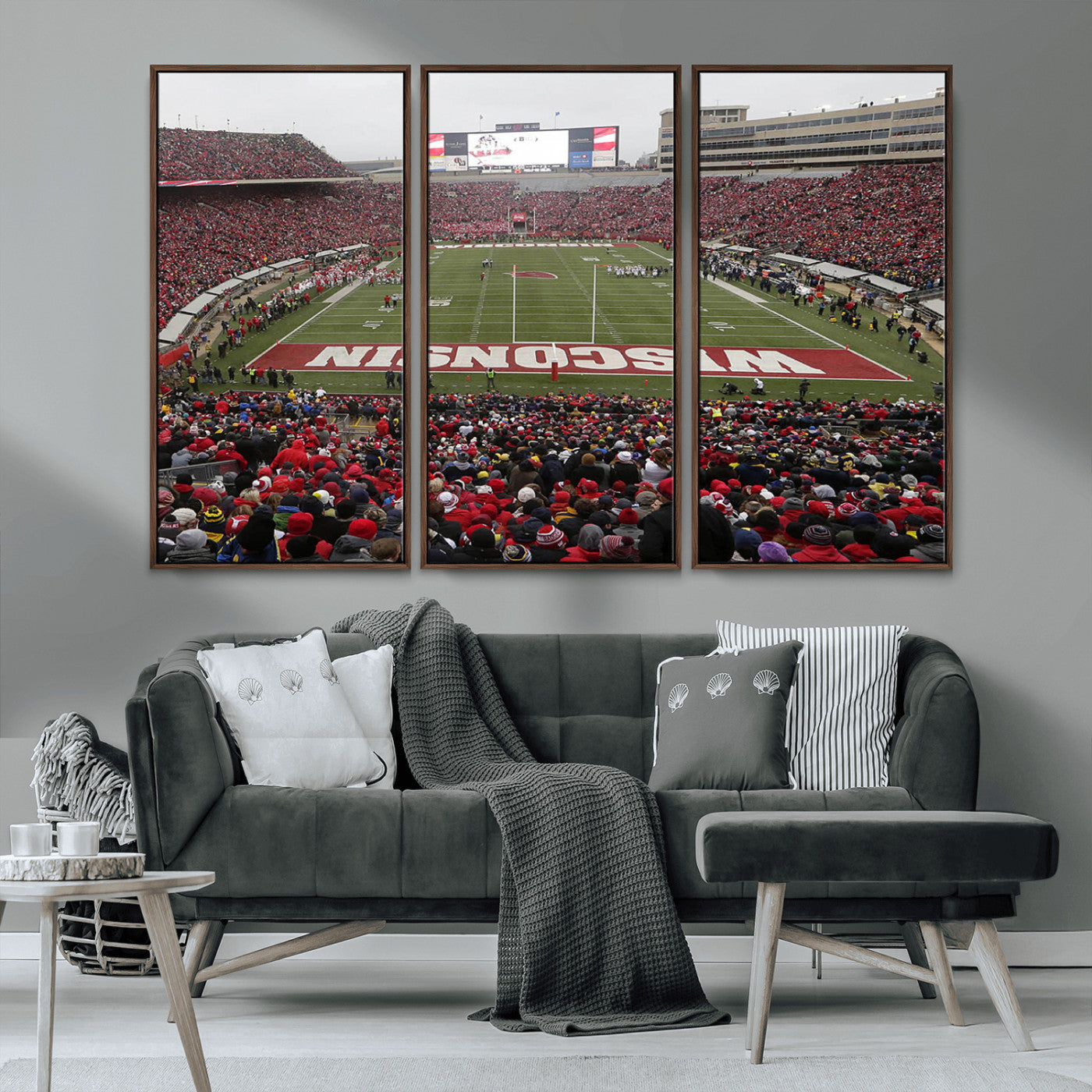 MGV-FC-48X32-3P - Wisconsin Badgers Team Print Canvas - Madison Camp Randall Stadium Wall Art Canvas Print