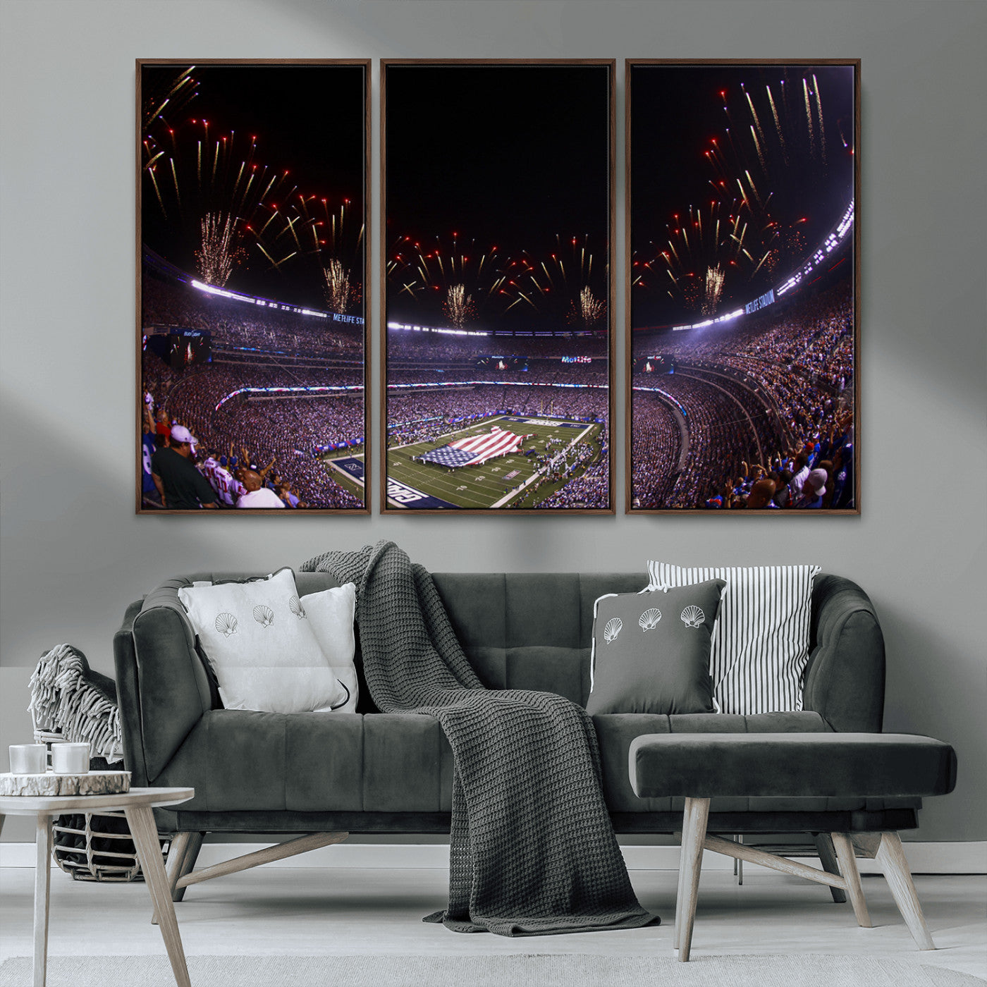 MGV-FC-48X32-3P - New York Giants Football Team Print - East Rutherford MetLife Stadium Wall Art Canvas Print