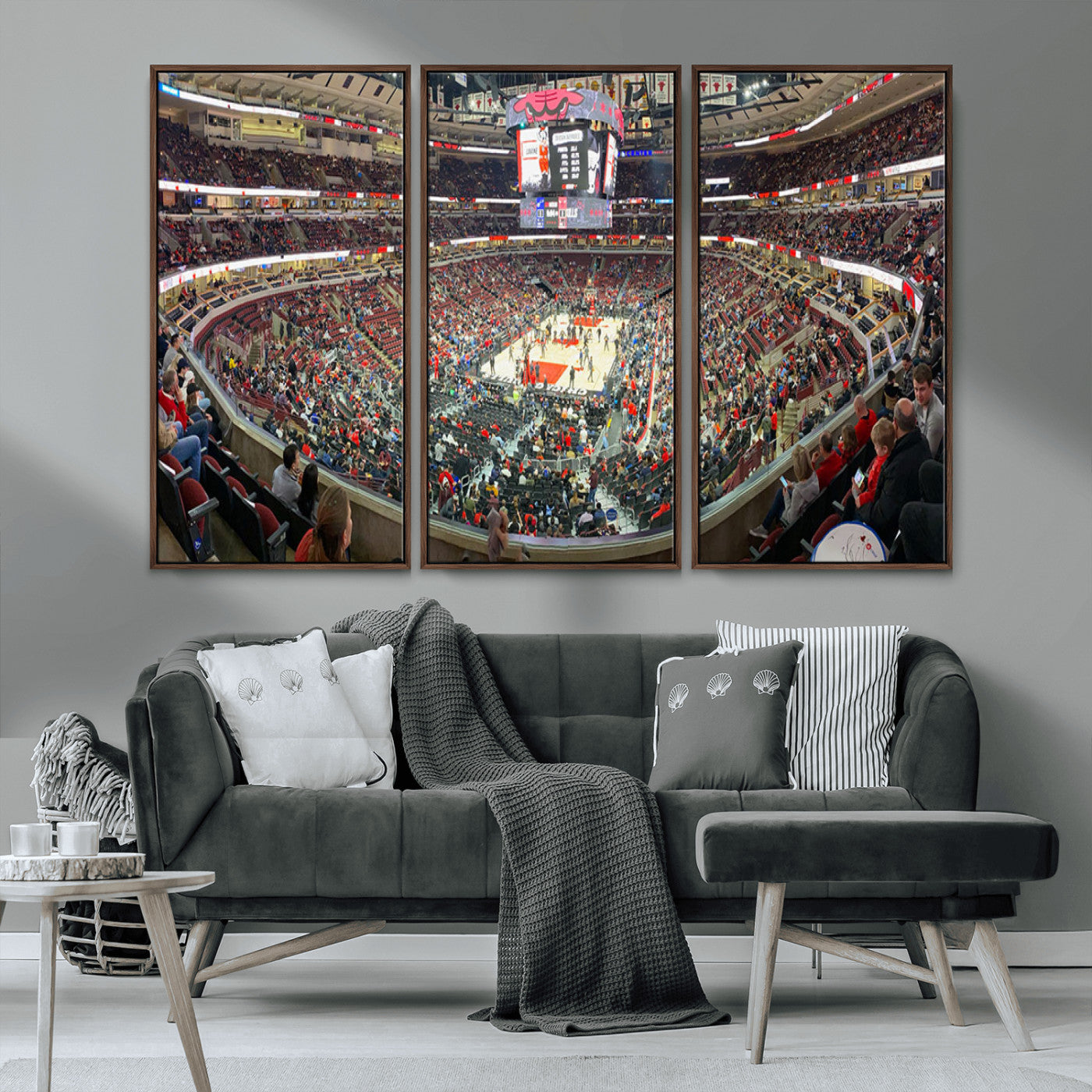 MGV-FC-48X32-3P - United Center Chicago Bulls Stadium Wall Art Canvas Print