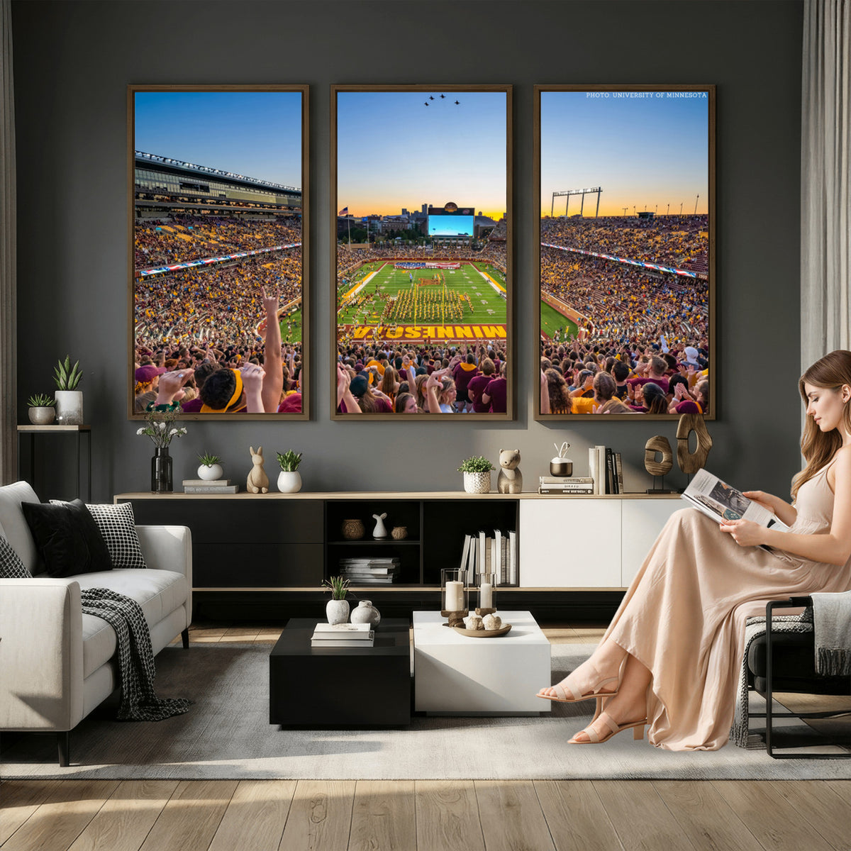63452-PAN-FL-20X10 - University of Minnesota Golden Gophers Football Team Print - Minneapolis Huntington Bank Stadium