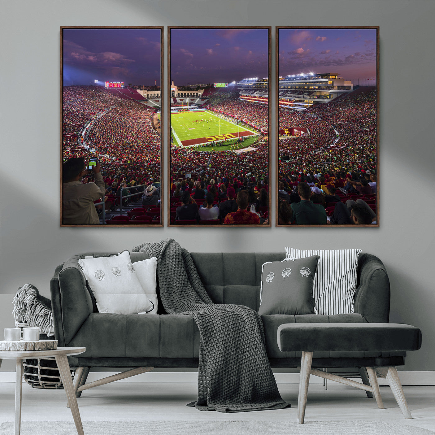 MGV-FC-48X32-3P - The University of Southern California USC Trojans Football Team Print - Los Angeles Memorial