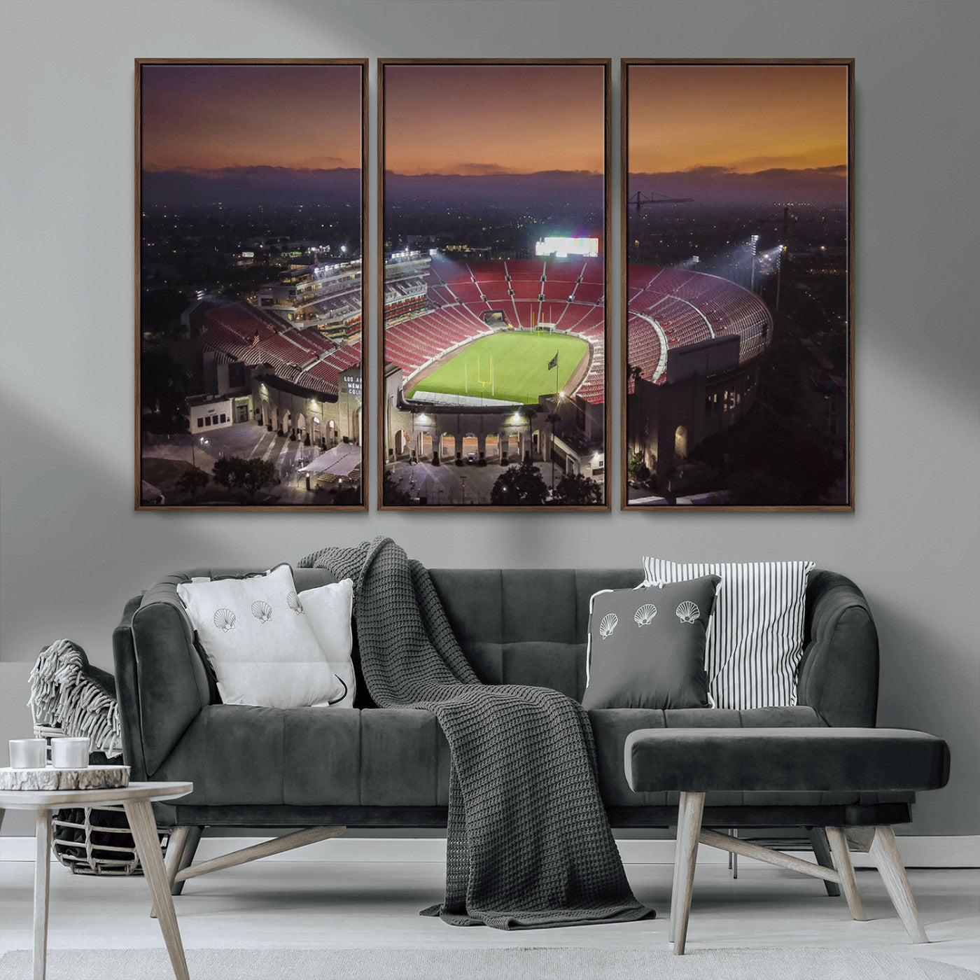 MGV-FC-48X32-3P - The University of Southern California USC Trojans Football Team Print - Los Angeles Memorial