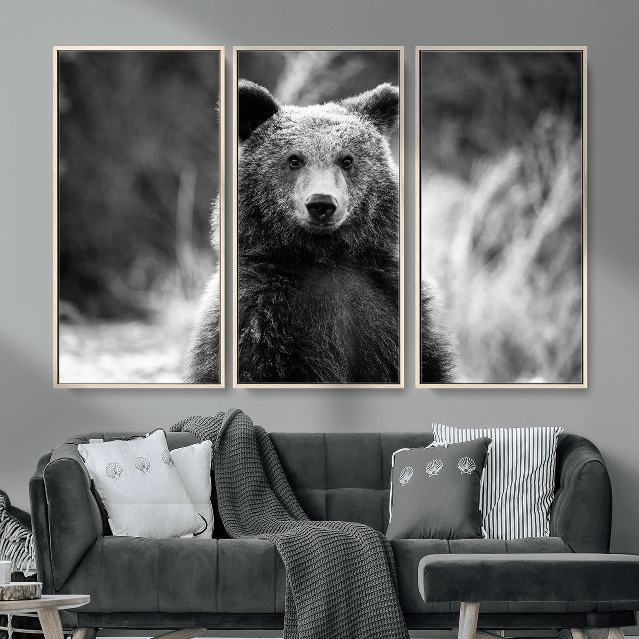 55656803-MGV-CV-36X24-Grizzly Bear Wall Art Canvas Print – Framed Black White Wildlife Rustic Nature Artwork for Home, Office Decor