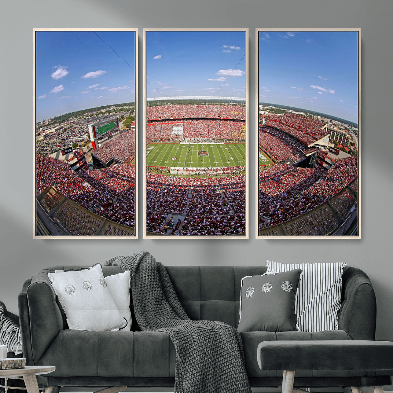 29492070-MGV-FC-48X32-3P - William Brice Stadium Wall Art Canvas Print – Stadium Crowd Sports Field Outdoor Event Football Game Artwork for Home Office