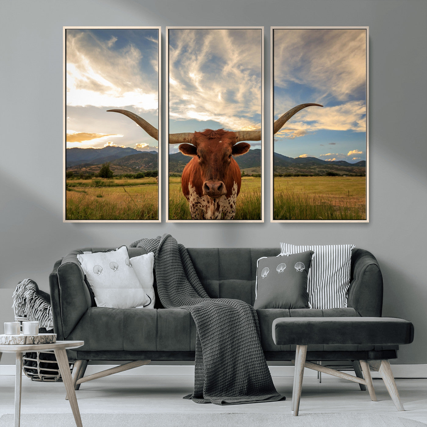 MGV-FC-48X32-3P - Texas Longhorn Canvas Wall Art – Majestic Triptych Animal Print – Rustic Western Decor for Living