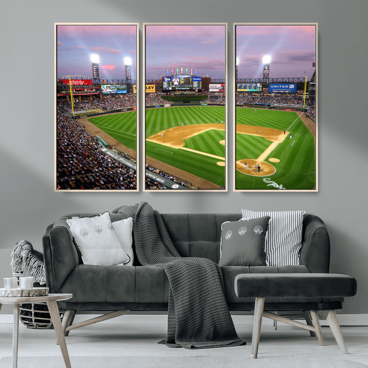 MGV-FC-48X32-3P - Chicago White Sox Baseball Team Print Canvas- Guaranteed Rate Field Stadium Wall Art Canvas Print
