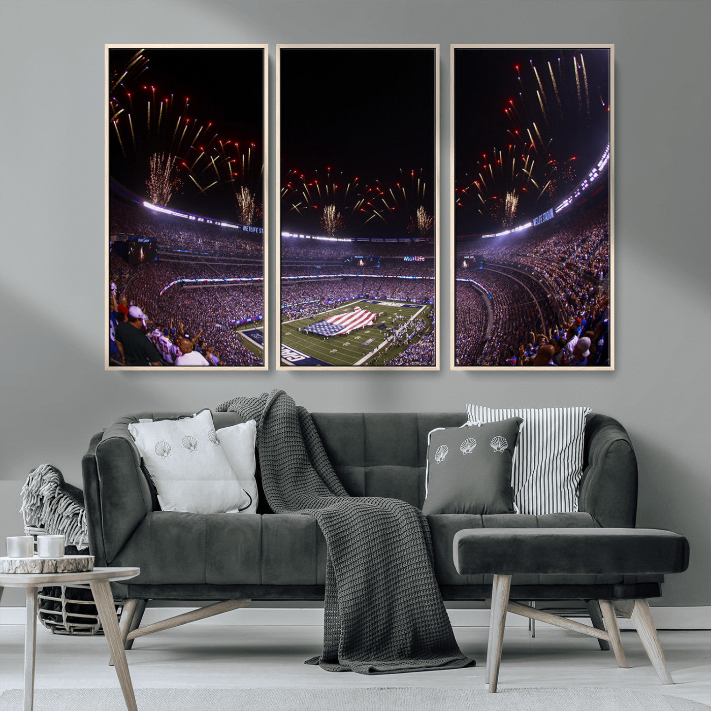 MGV-FC-48X32-3P - New York Giants Football Team Print - East Rutherford MetLife Stadium Wall Art Canvas Print