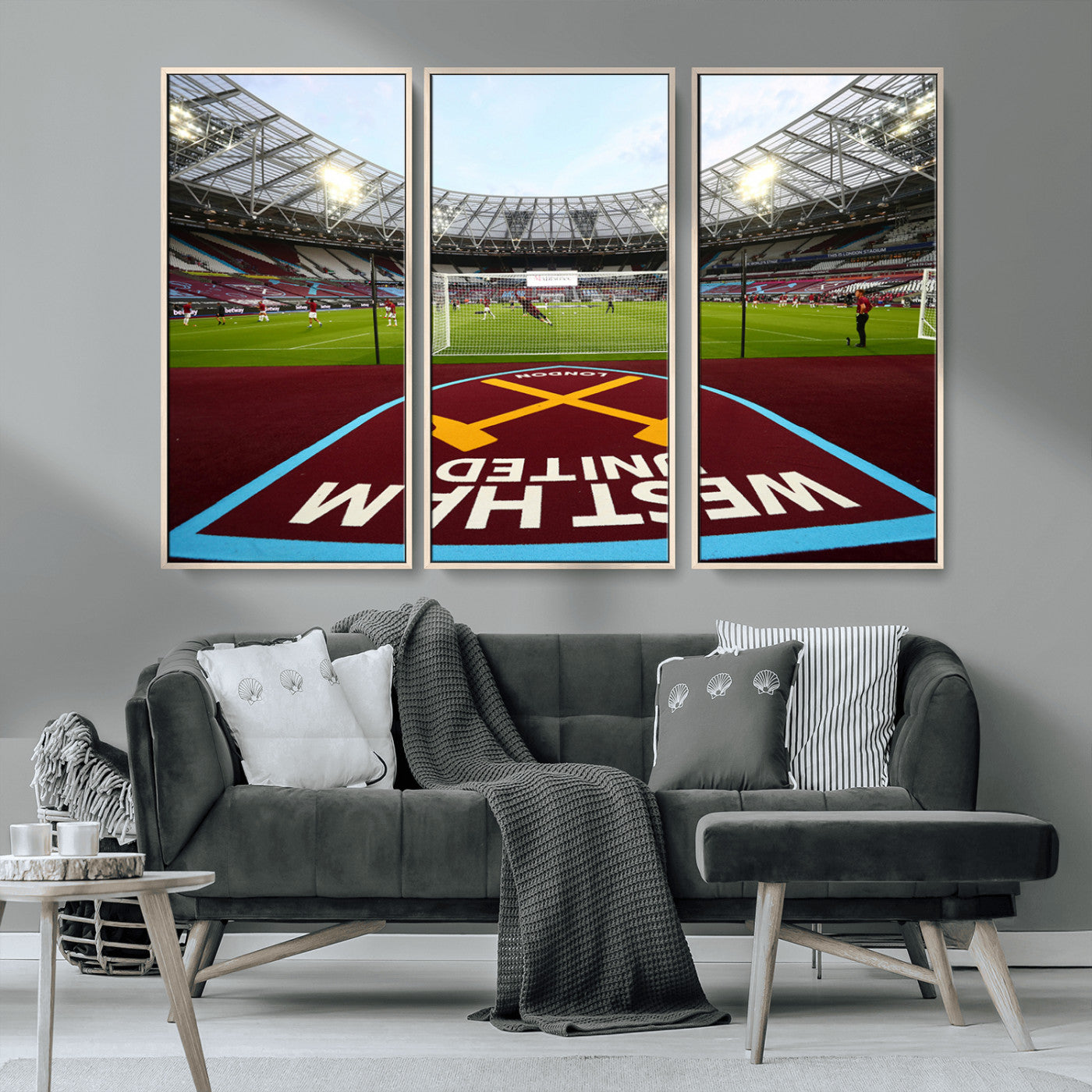 MGV-FC-48X32-3P - West Ham United FC Stadium Canvas Wall Art – London Stadium Football Print – Premier League Team