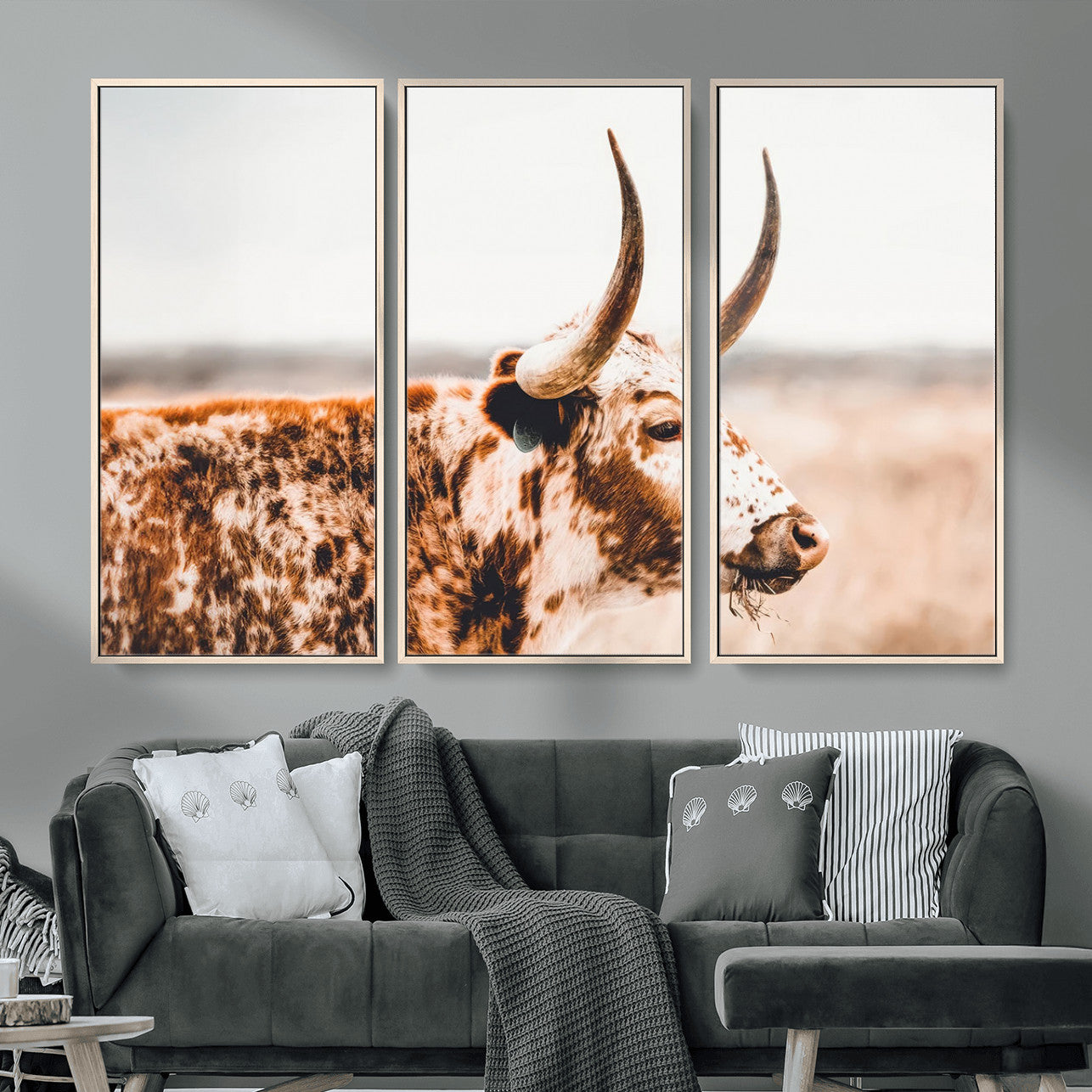 MGV-FC-48X32-3P - Speckled Bull Wall Art Canvas Print – Rustic Cow Longhorn Farmhouse Animal Decor – Western Longhorn