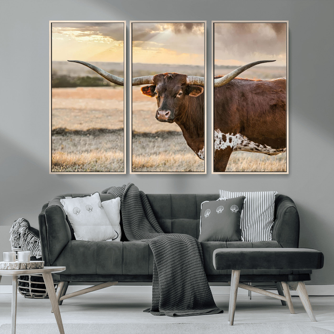 MGV-FC-48X32-3P - Texas Longhorn Wall Art Canvas Print, Rustic Ranch Decor, Majestic Western Longhorn Cattle