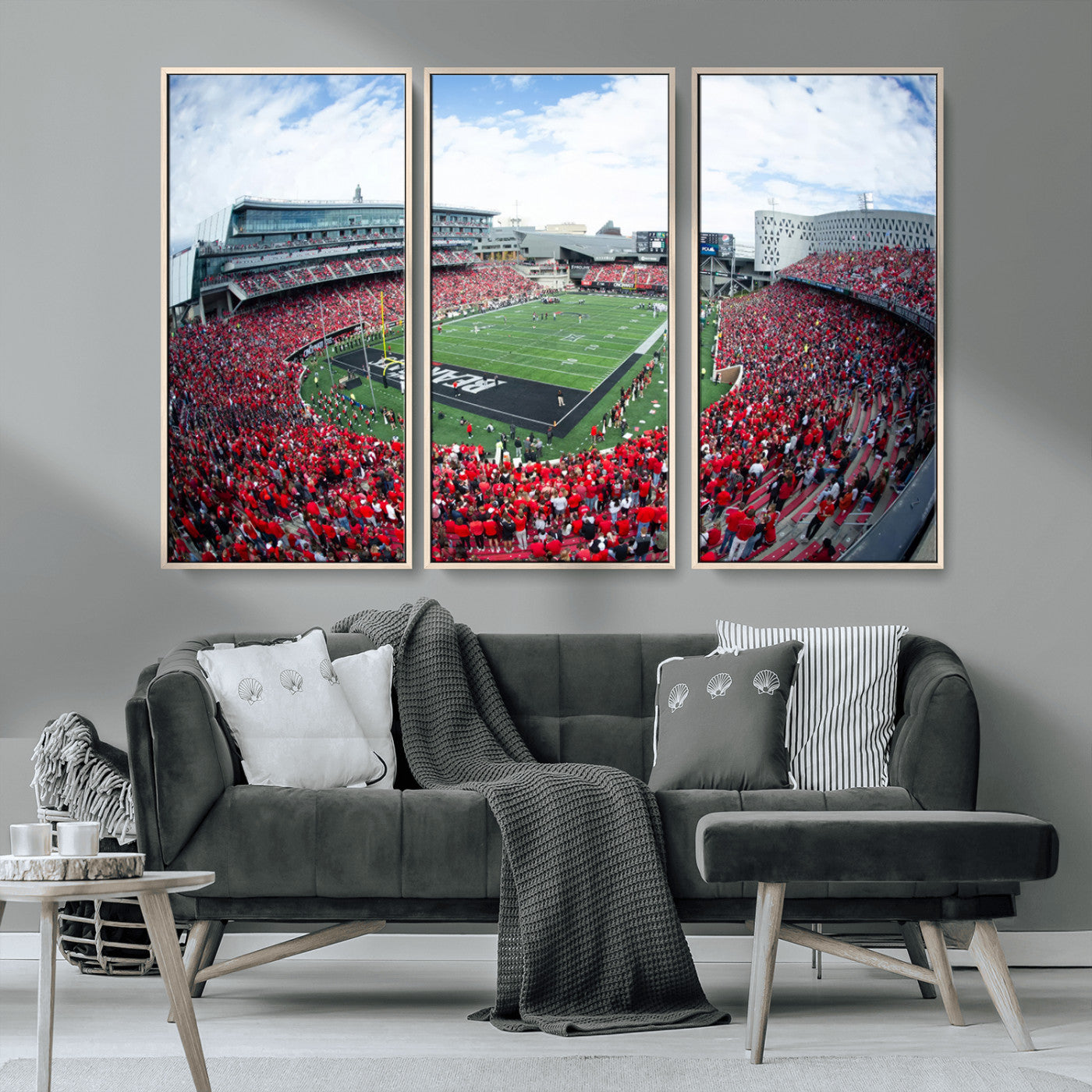 MGV-FC-48X32-3P - Cincinnati Bearcats Football Team Print - Nippert Stadium Wall Art Canvas Print