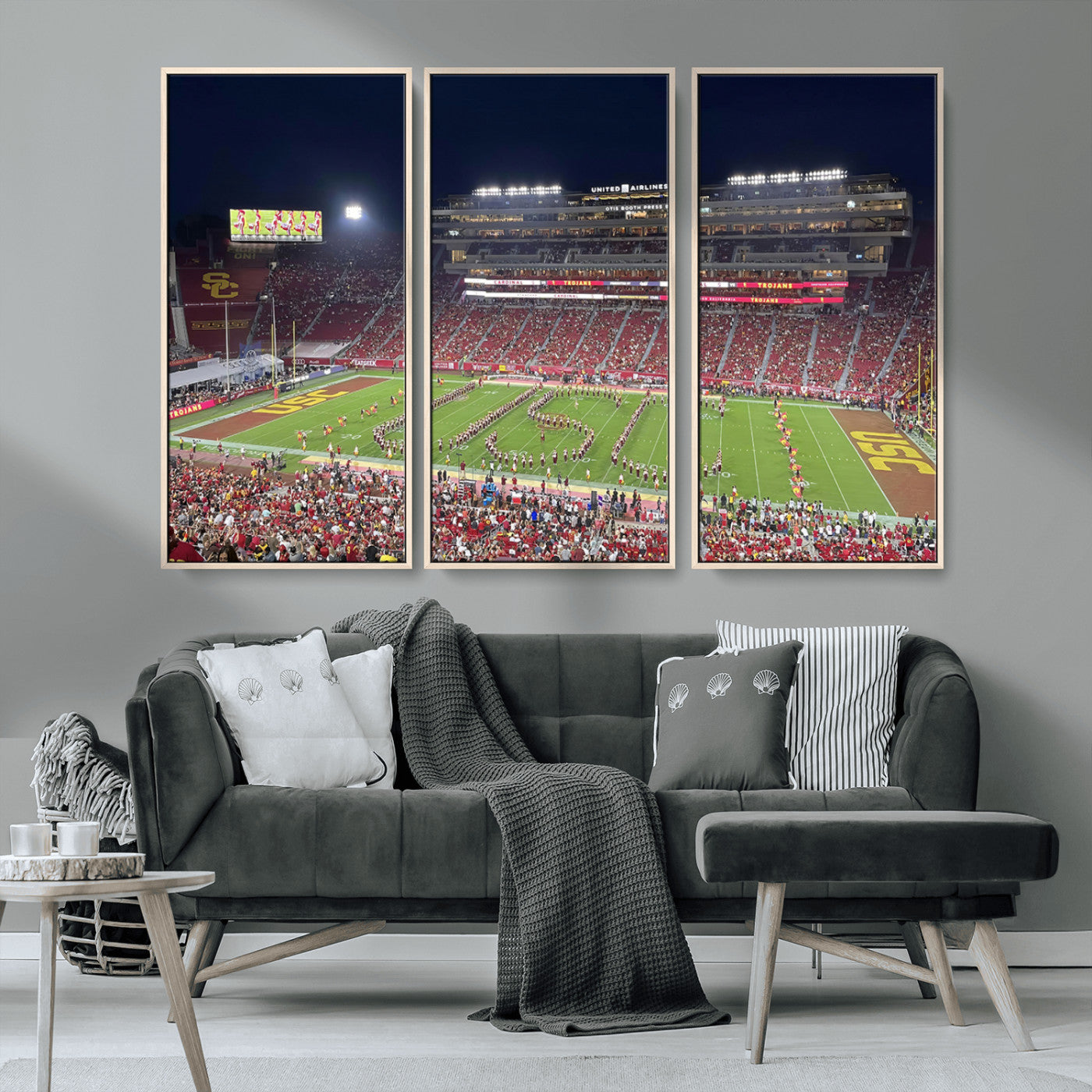 MGV-FC-48X32-3P - The University of Southern California USC Trojans Football Team Print - Los Angeles Memorial