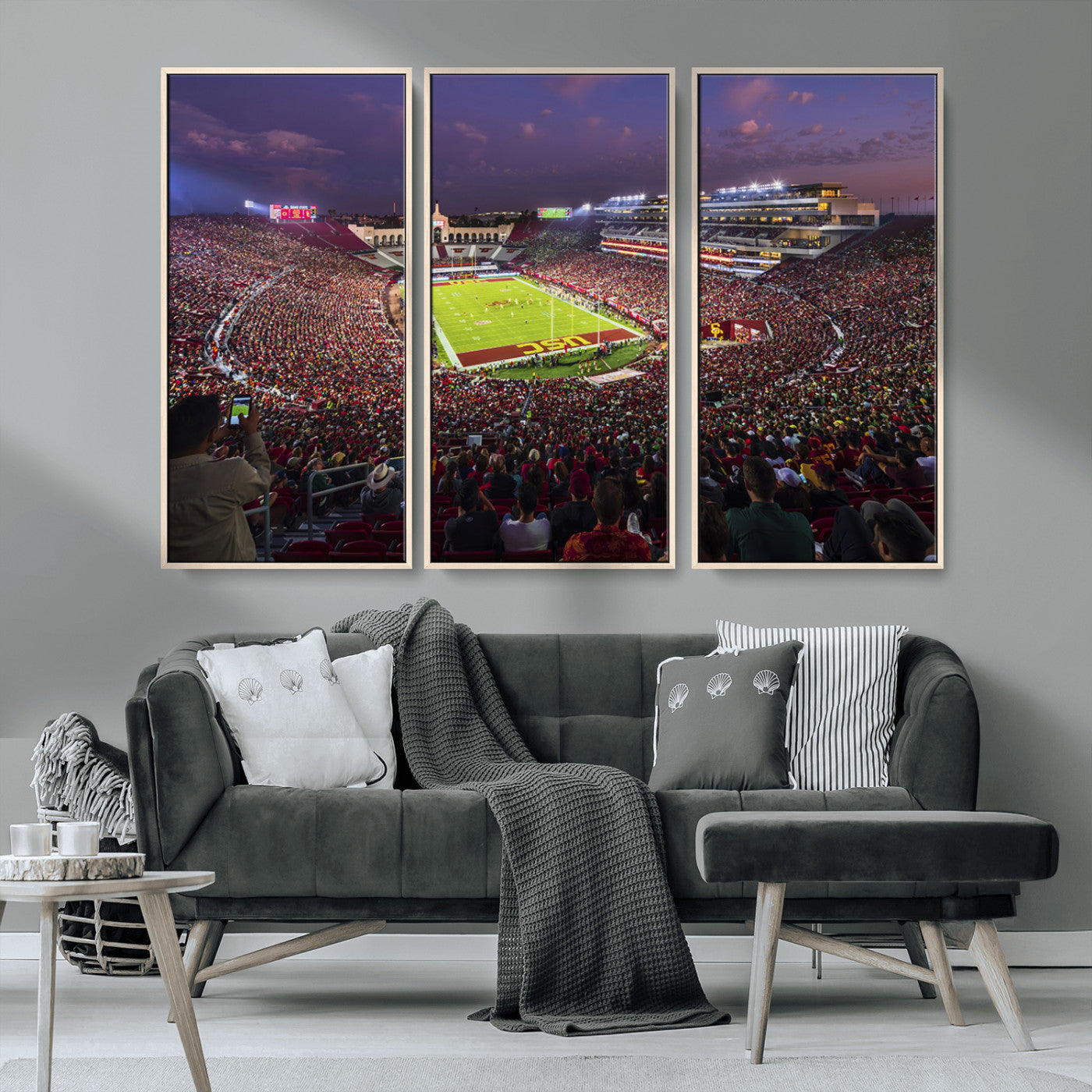 MGV-FC-48X32-3P - The University of Southern California USC Trojans Football Team Print - Los Angeles Memorial