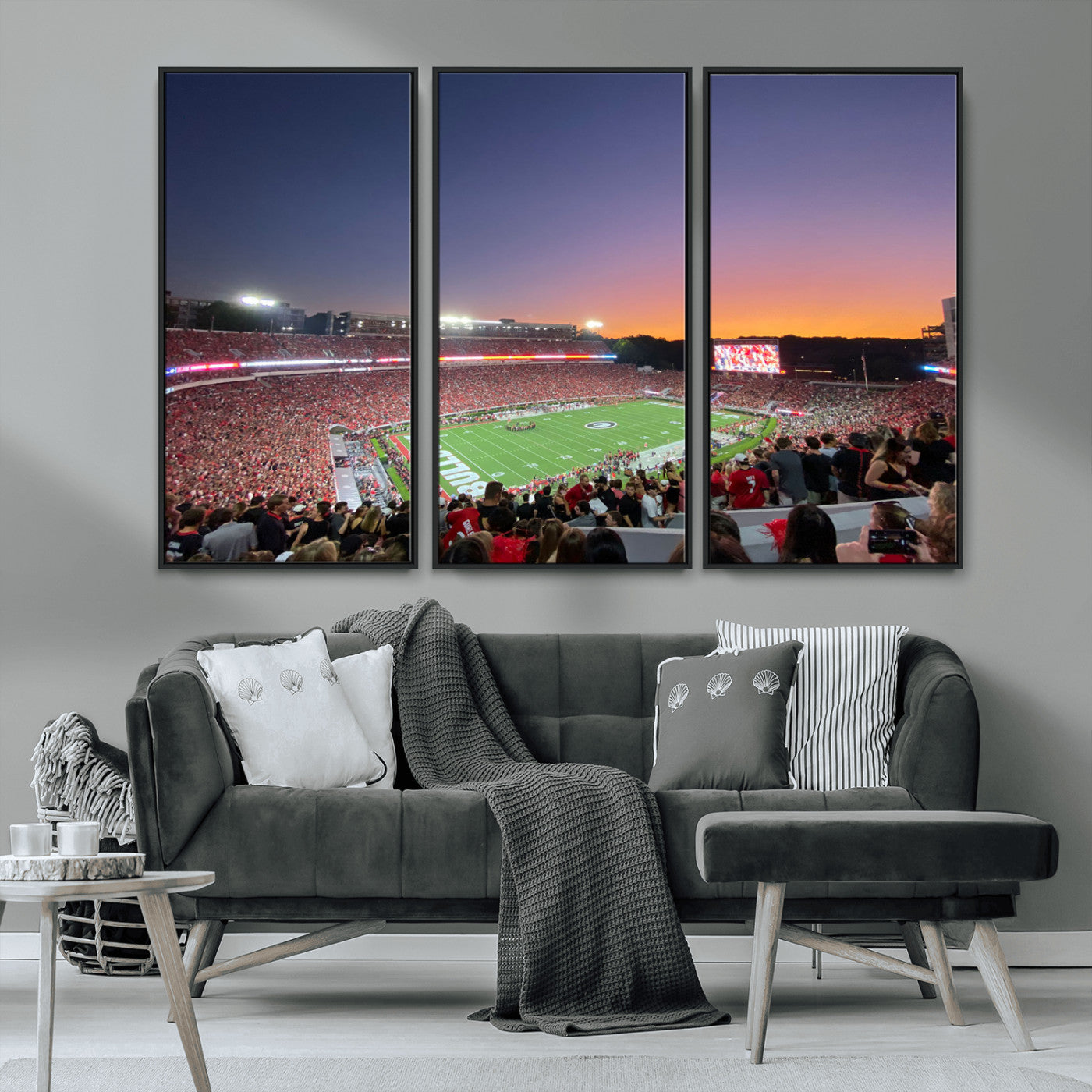 25139565-MGV-CV-48X32-3P-Dooley Stadium Wall Art Print, Sports Arena Canvas Wall Art, Dooley Field at Sanford Stadium Canvas Print, Modern Athletic Field Art Printing