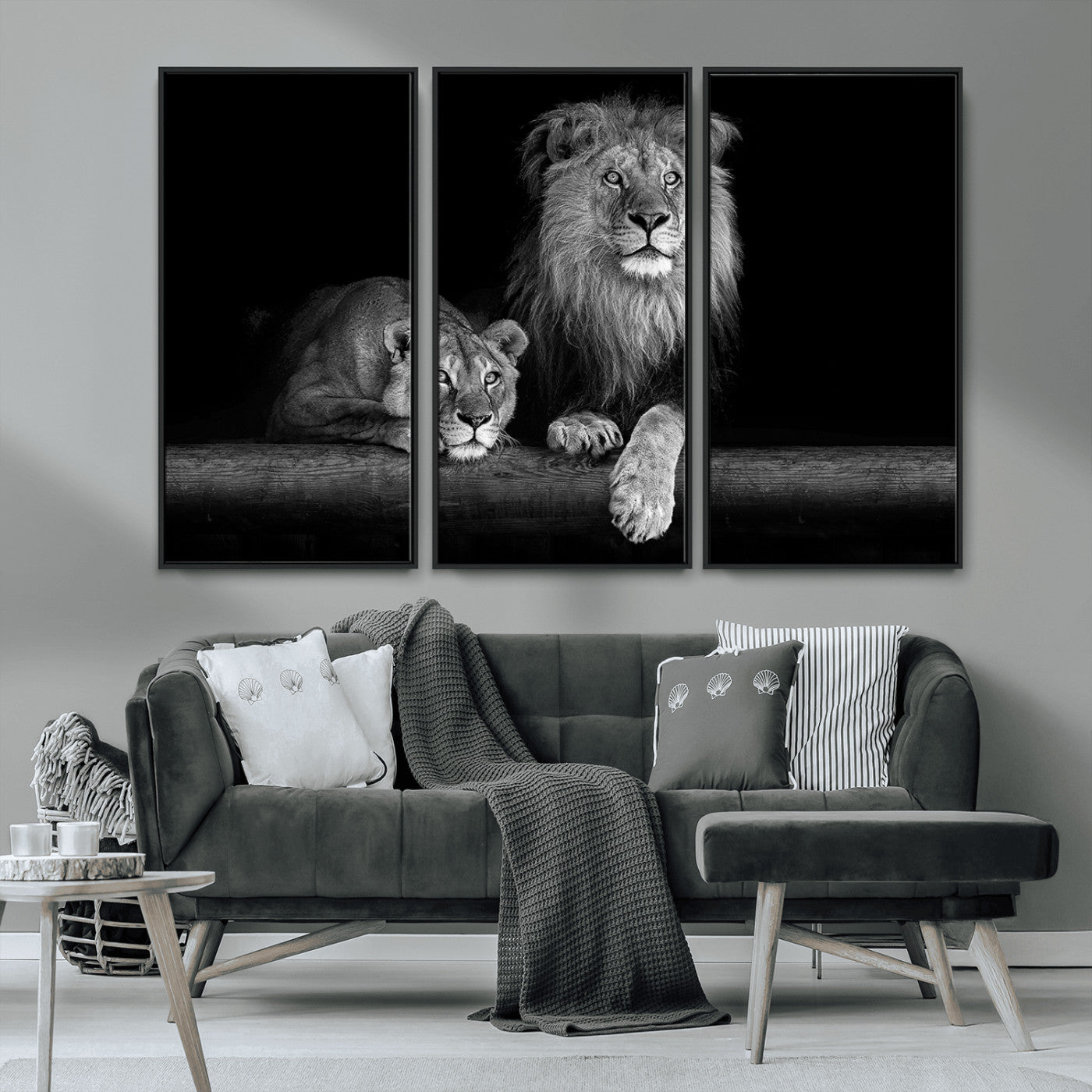 MGV-FC-48X32-3P - Large Black and White Lion Couple Wall Art Canvas Print