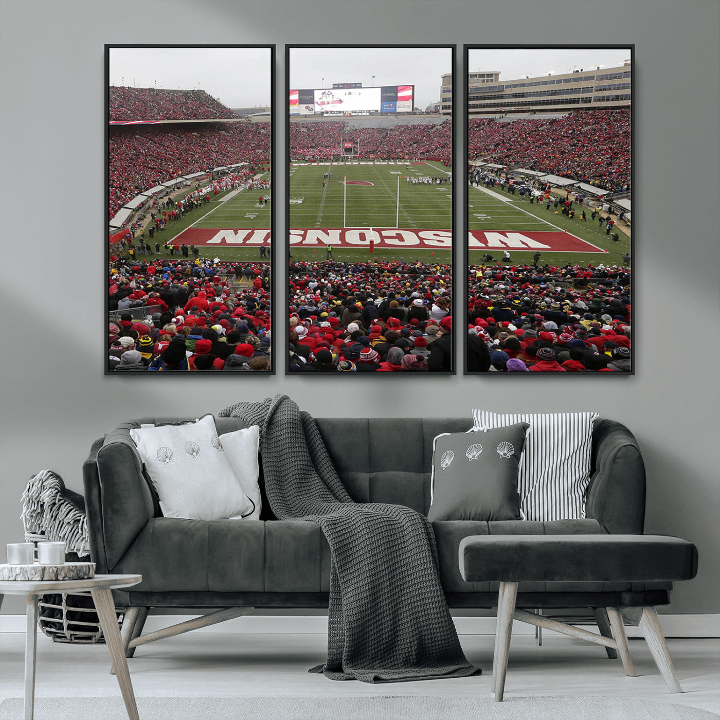 MGV-FC-48X32-3P - Wisconsin Badgers Team Print Canvas - Madison Camp Randall Stadium Wall Art Canvas Print