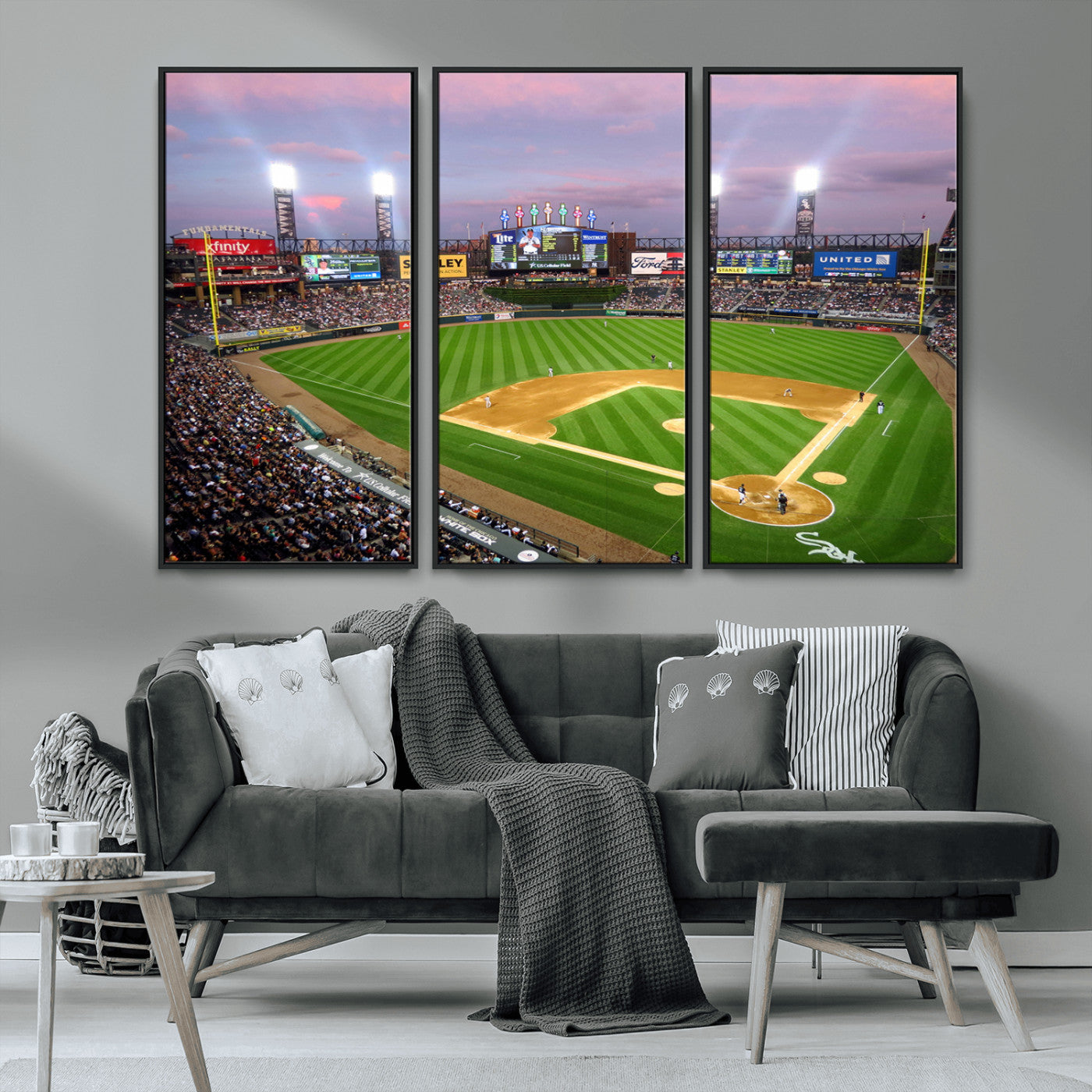 MGV-FC-48X32-3P - Chicago White Sox Baseball Team Print Canvas- Guaranteed Rate Field Stadium Wall Art Canvas Print