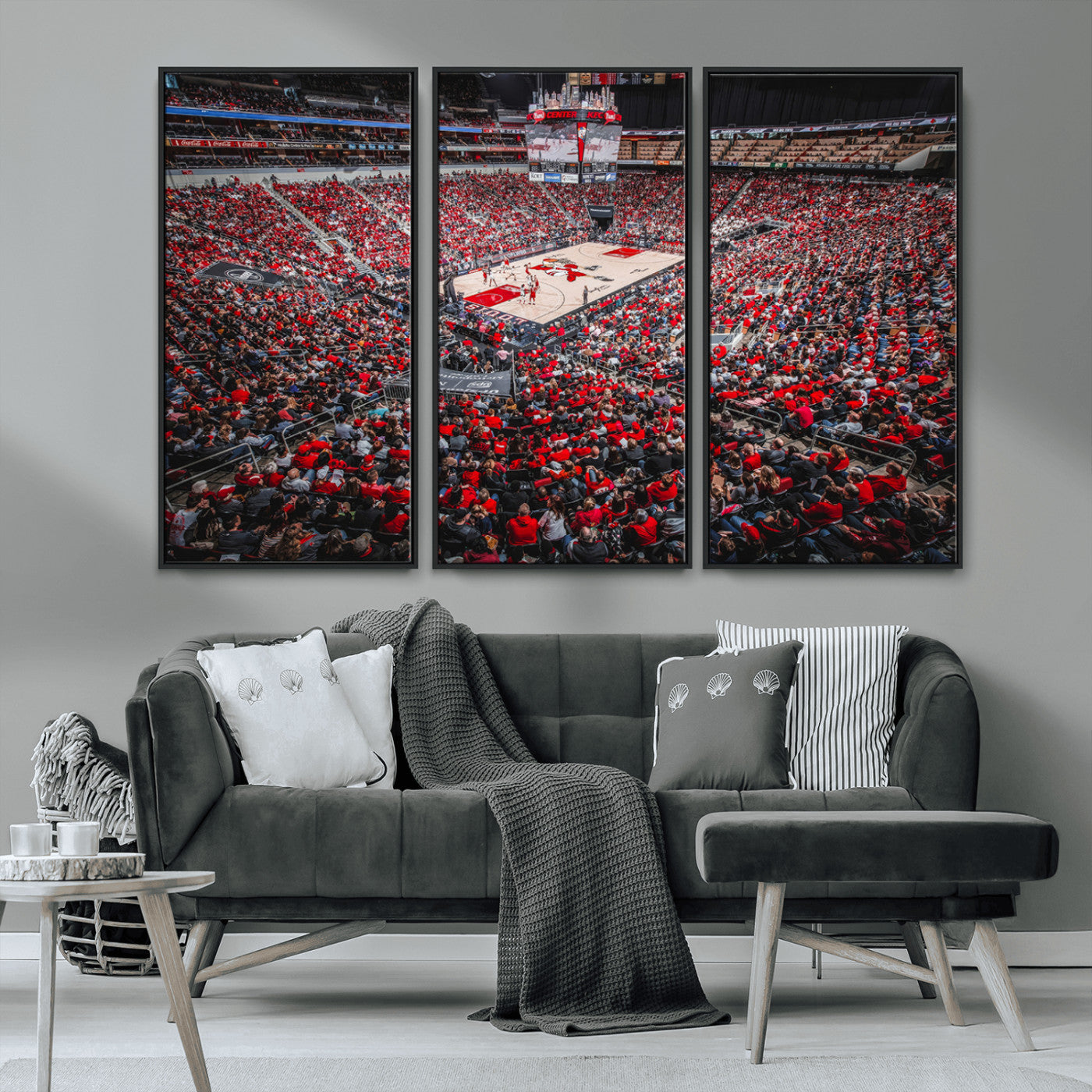 MGV-FC-48X32-3P - Louisville Cardinals Basketball Print Canvas - Louisville KFC Yum Center Arena Wall Art Canvas Print