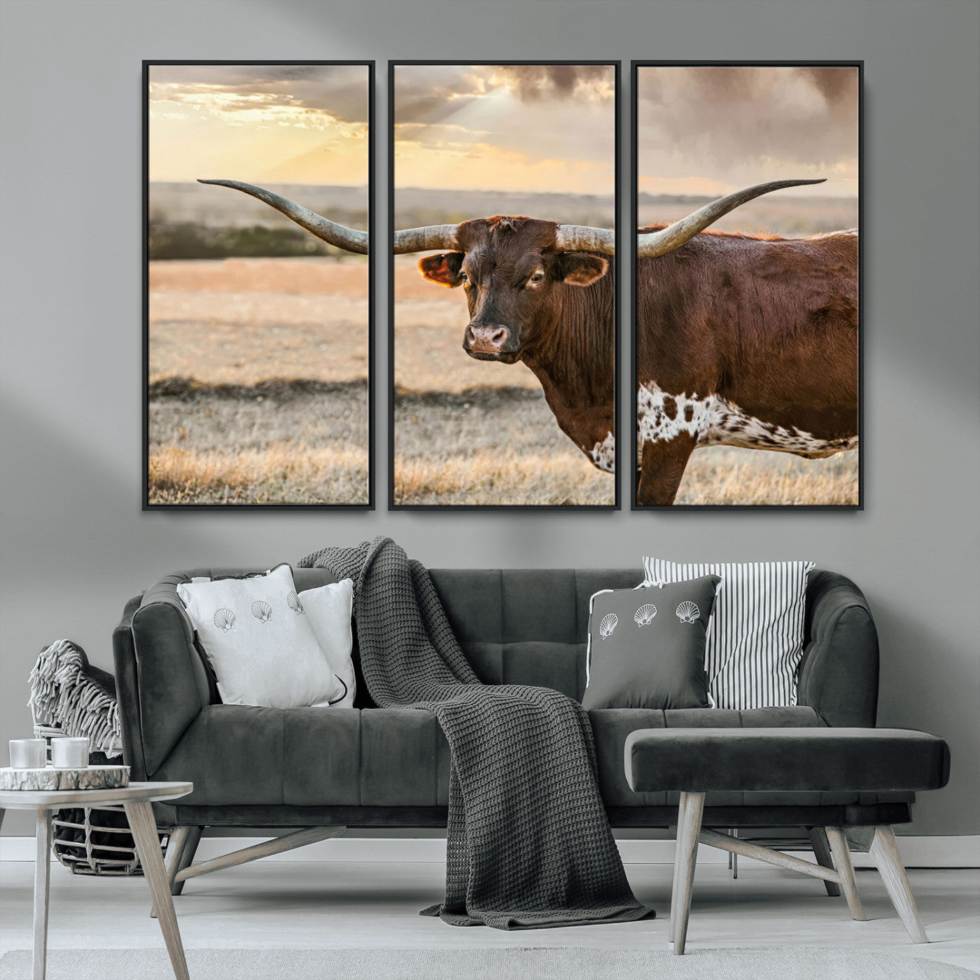 MGV-FC-48X32-3P - Texas Longhorn Wall Art Canvas Print, Rustic Ranch Decor, Majestic Western Longhorn Cattle