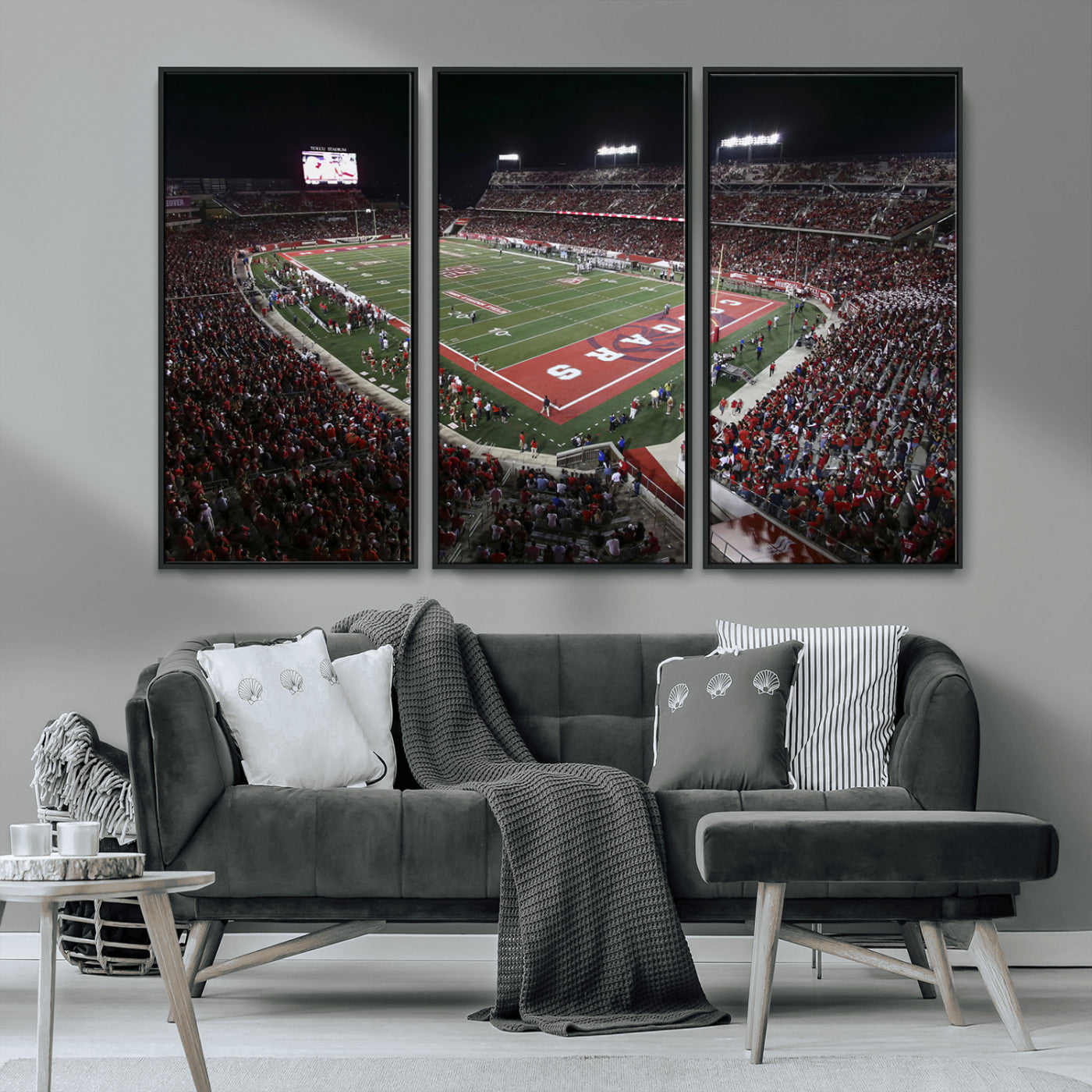 MGV-FC-48X32-3P - Houston Cougars Football Team Print - Houston TDECU Stadium Wall Art Canvas Print