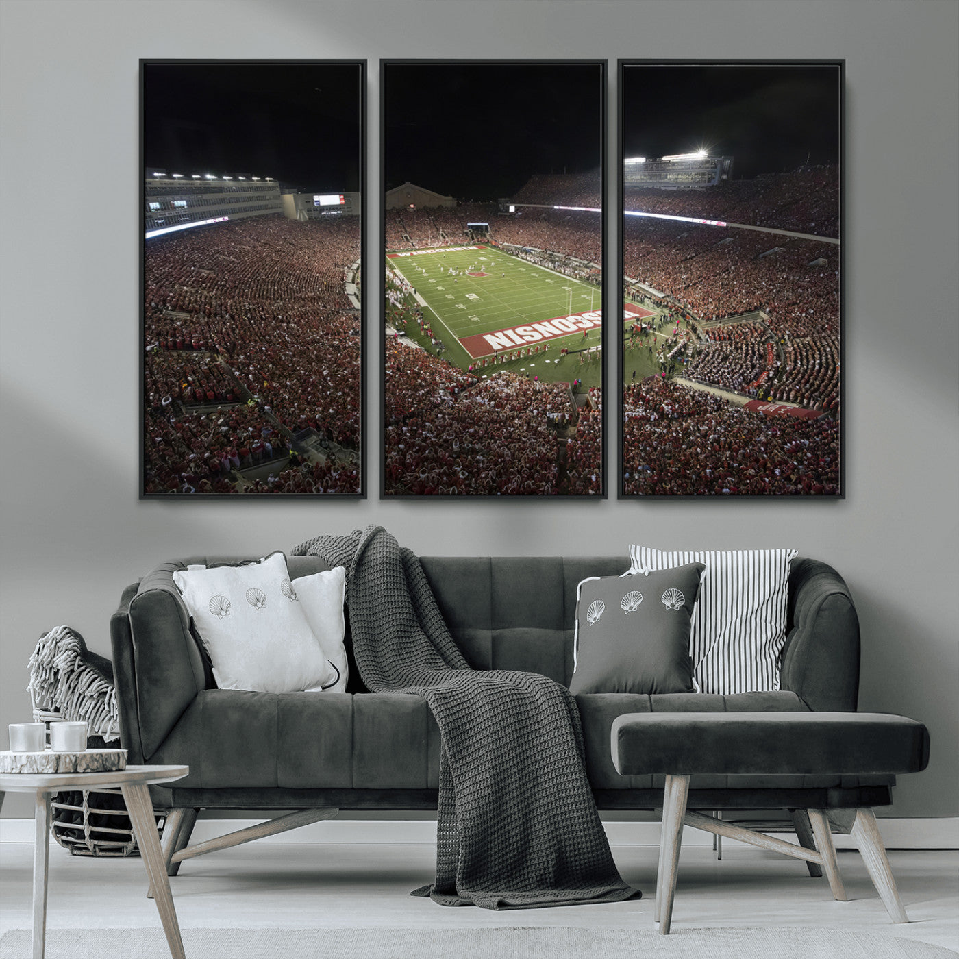 MGV-FC-48X32-3P - Wisconsin Badgers Football Team Print - Madison Camp Randall Stadium Wall Art Canvas Print
