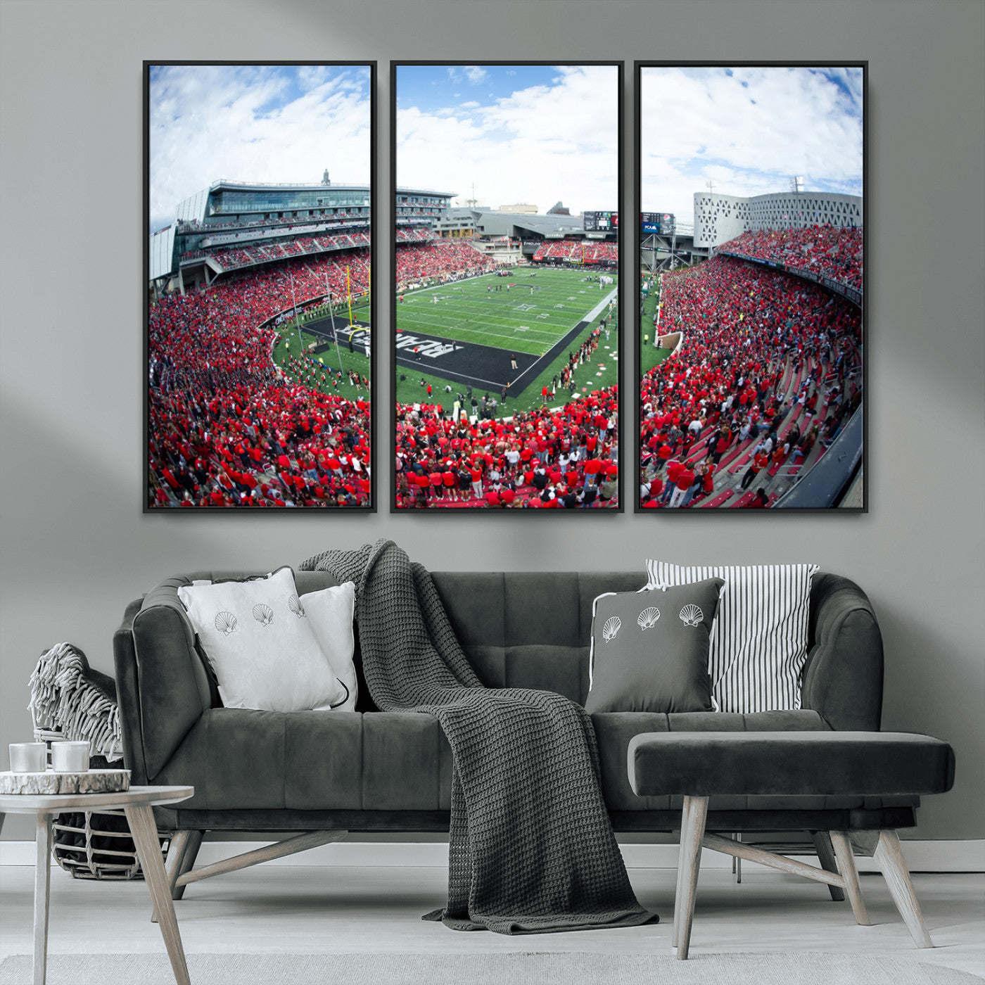 MGV-FC-48X32-3P - Cincinnati Bearcats Football Team Print - Nippert Stadium Wall Art Canvas Print