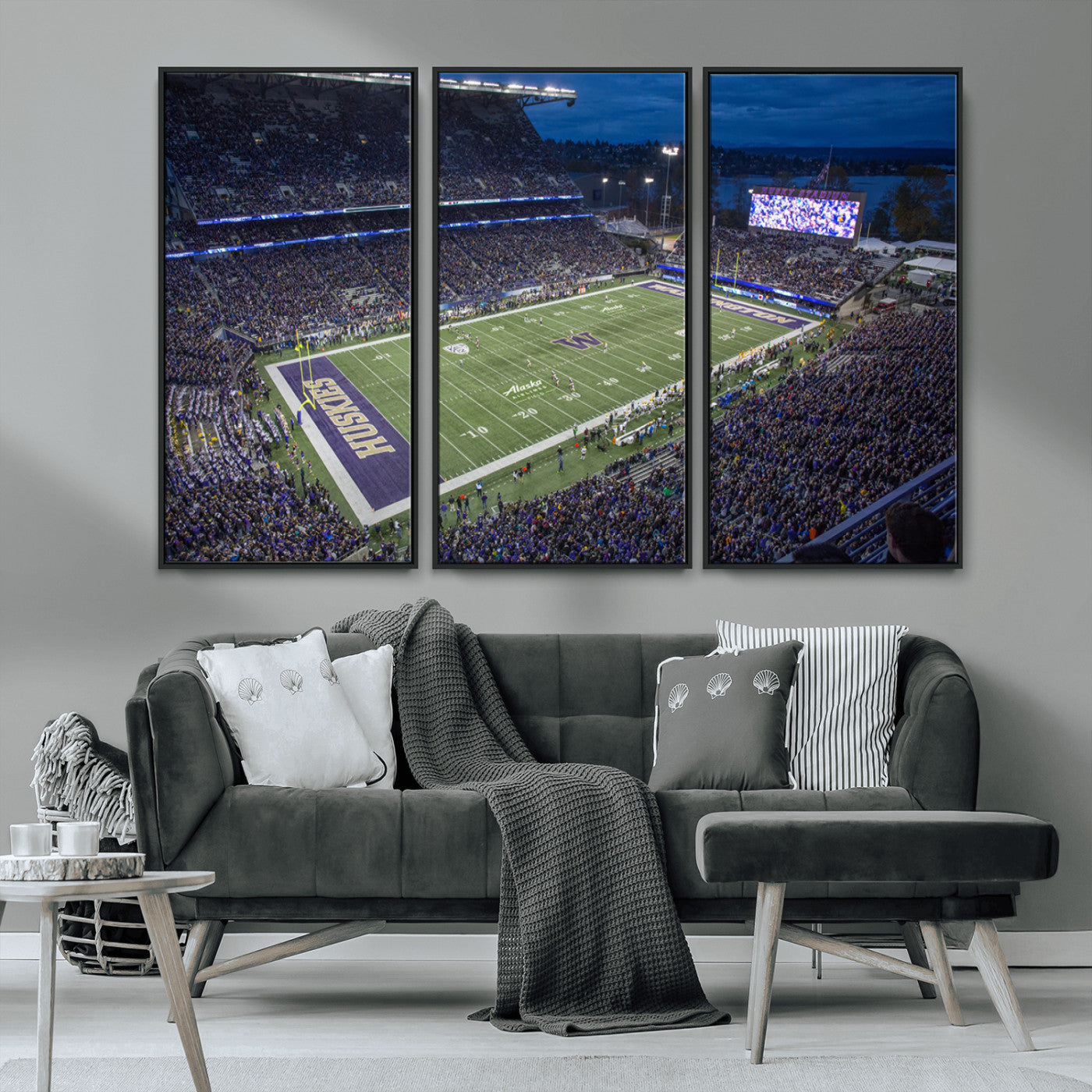 MGV-FC-48X32-3P - The University of Washington Huskies Football Team Print - Seattle Husky Stadium Wall Art Canvas