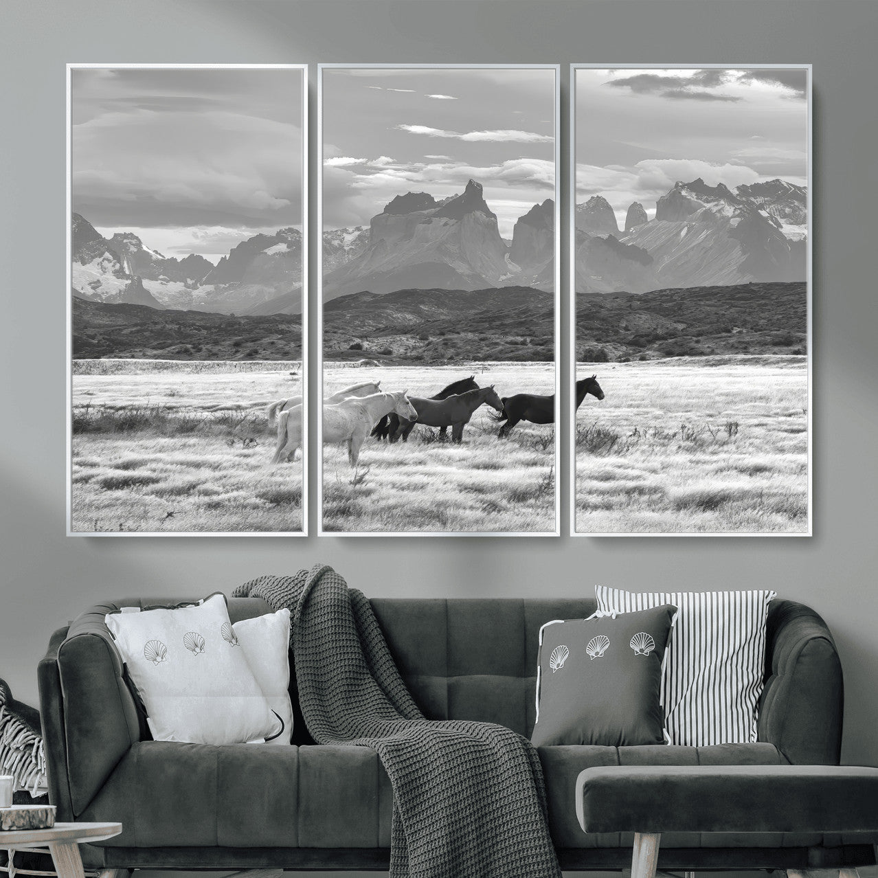 MGV-FC-48X32-3P - Wild Horses Wall Art Canvas Print, Framed Black White Mountains Art Picture Print, Rustic Countryside Perfect Rustic Western Decor Artwork
