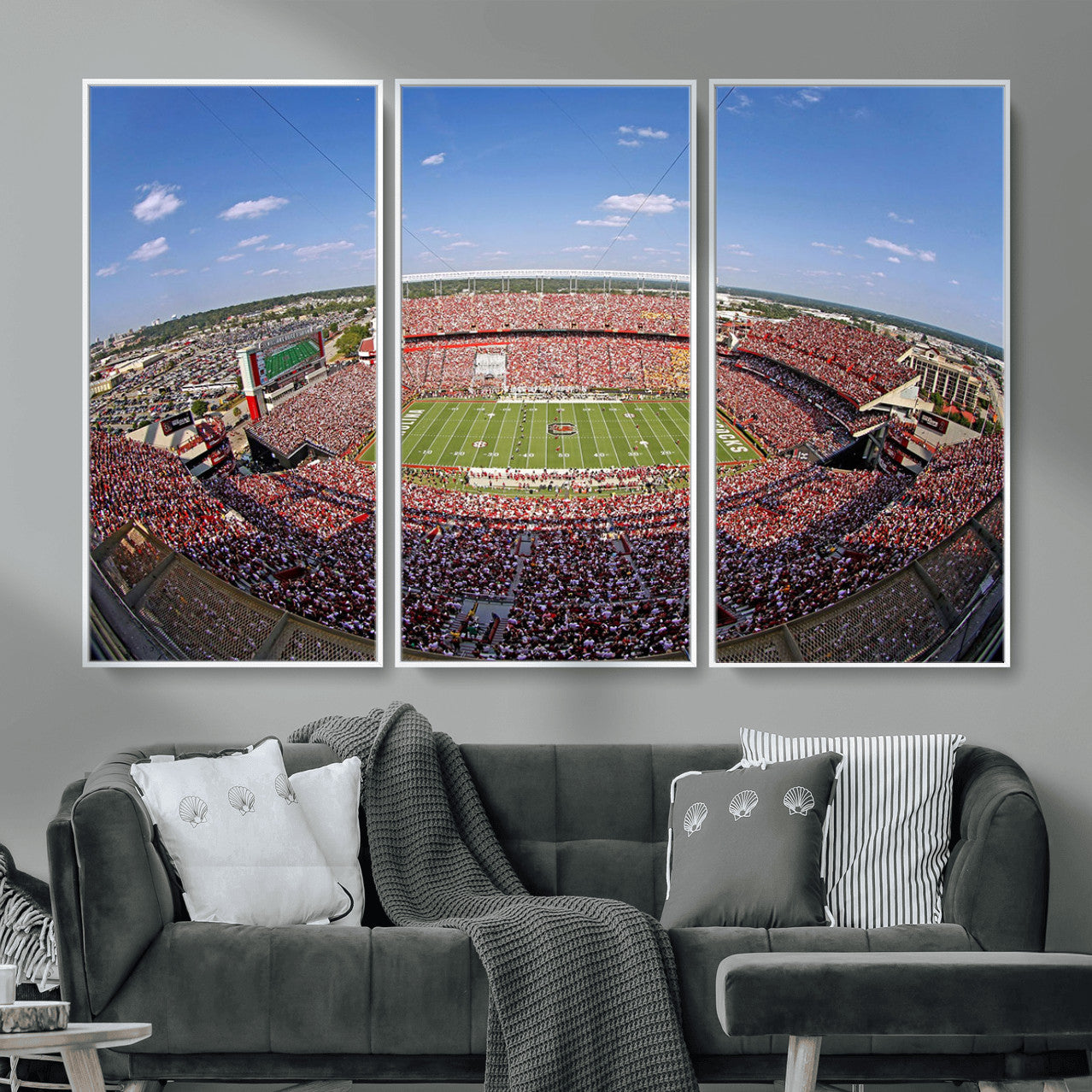 29492070-MGV-FC-48X32-3P - William Brice Stadium Wall Art Canvas Print – Stadium Crowd Sports Field Outdoor Event Football Game Artwork for Home Office