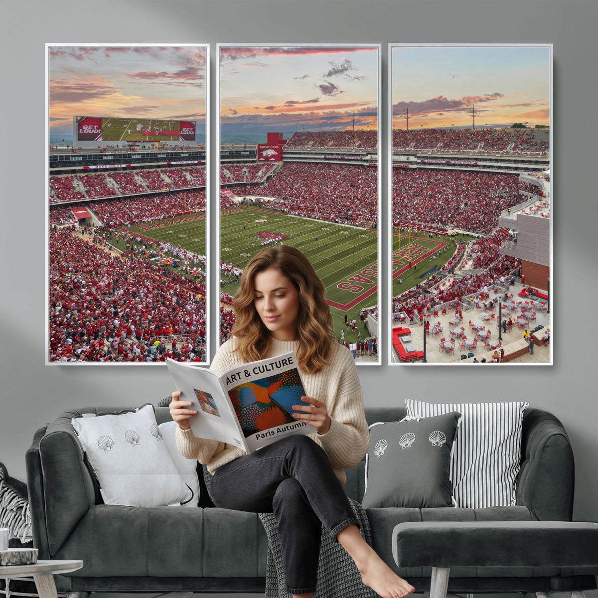 82233065-MGV-CV-36X24 - Donald W. Reynolds Razorback Stadium Wall Art Canvas Print – Arkansas Razorbacks Football Artwork for Home, Office, and Sports Room Decor