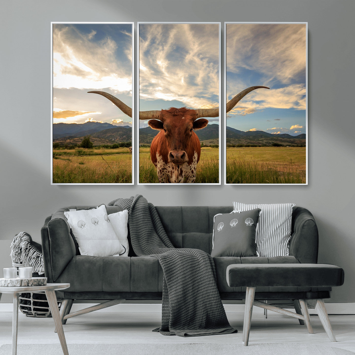 MGV-FC-48X32-3P - Texas Longhorn Canvas Wall Art – Majestic Triptych Animal Print – Rustic Western Decor for Living