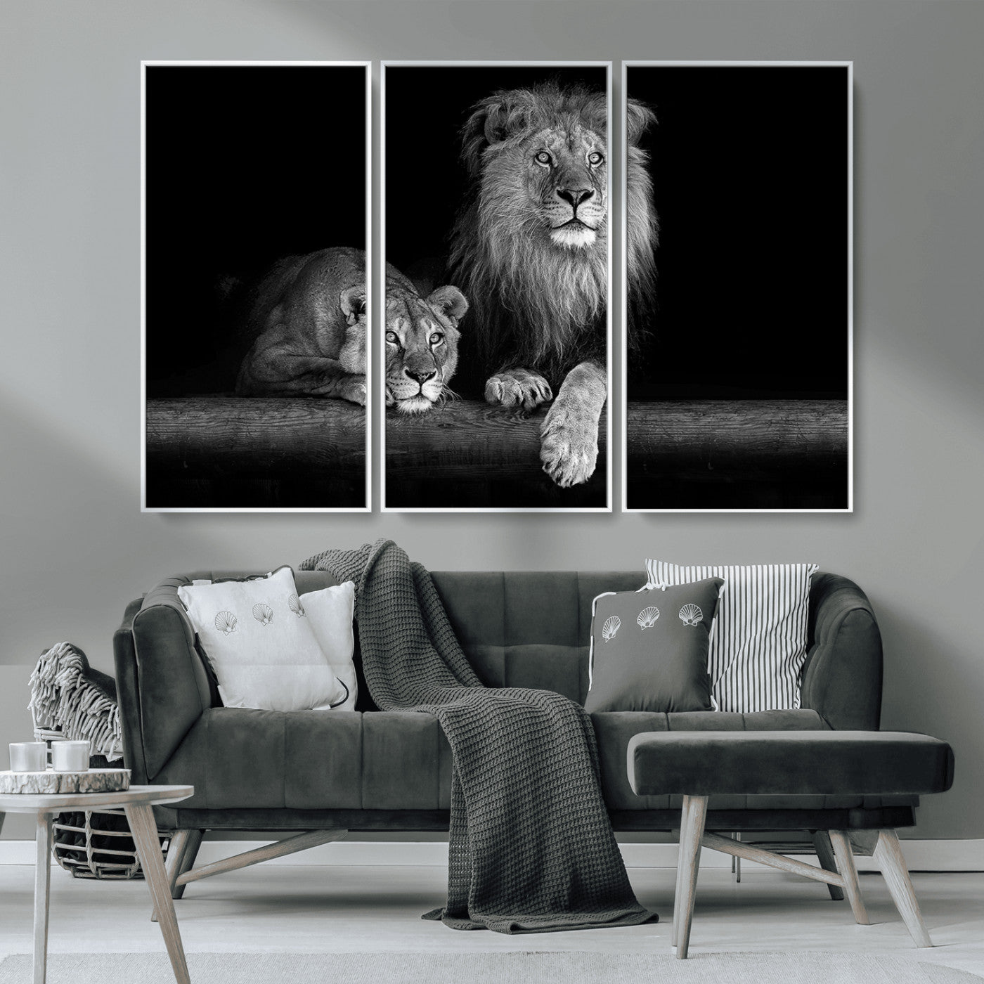 MGV-FC-48X32-3P - Large Black and White Lion Couple Wall Art Canvas Print