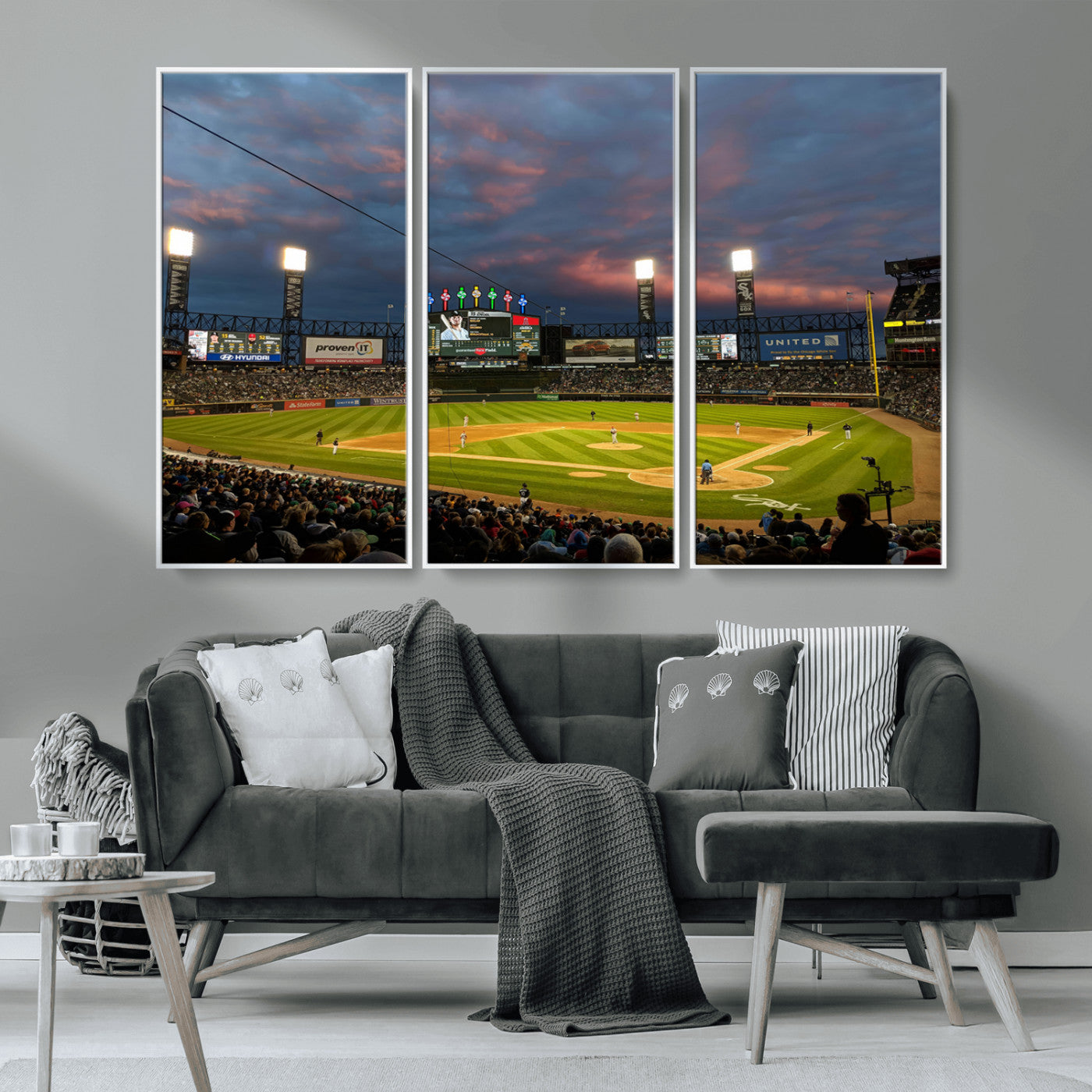 MGV-FC-48X32-3P - Chicago White Sox Baseball Team Print Canvas- Guaranteed Rate Field Stadium Wall Art Canvas Print