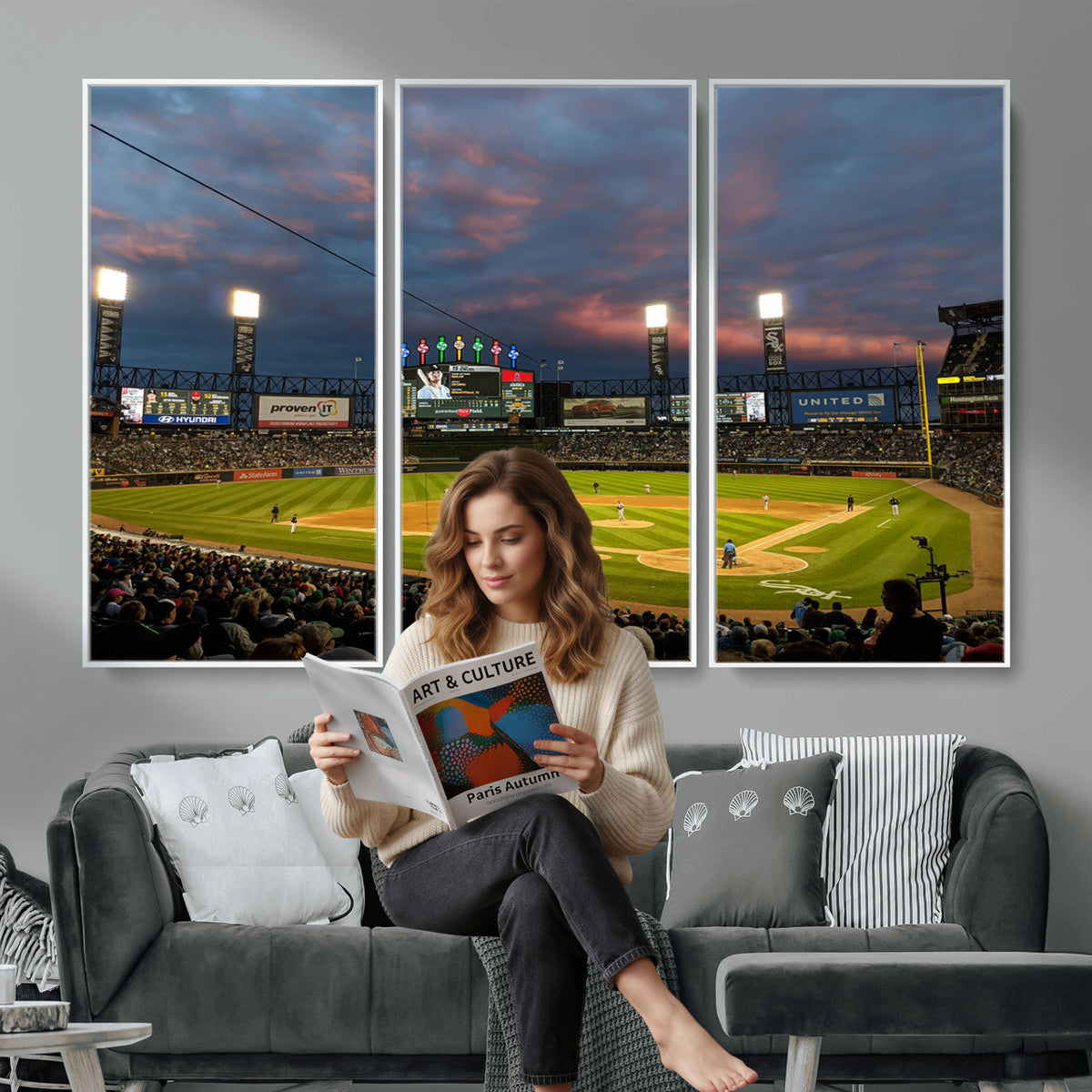 96063-MGV-CV-36X24 - Chicago White Sox Baseball Team Print Canvas, Guaranteed Rate Field, Framed and Ready to Hang