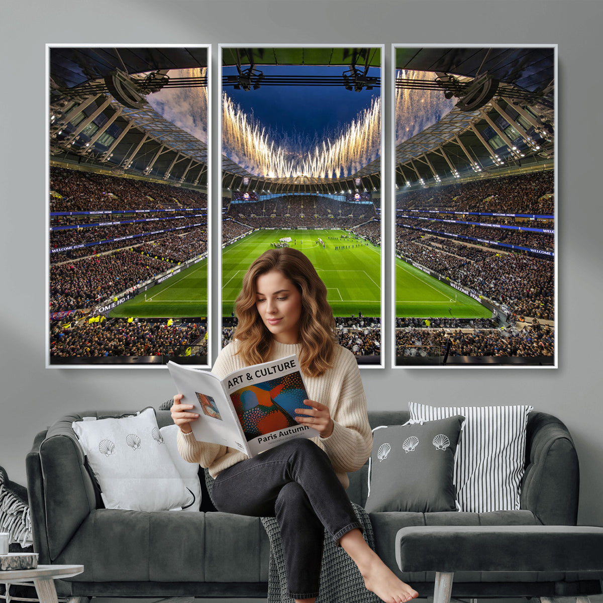 40157-MGV-CV-36X24 - Tottenham Hotspur Football Team Print, London Tottenham Hotspur Stadium Wall Art