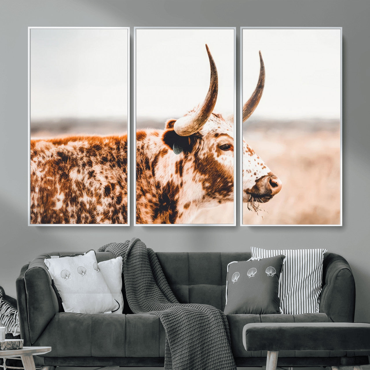 MGV-FC-48X32-3P - Speckled Bull Wall Art Canvas Print – Rustic Cow Longhorn Farmhouse Animal Decor – Western Longhorn