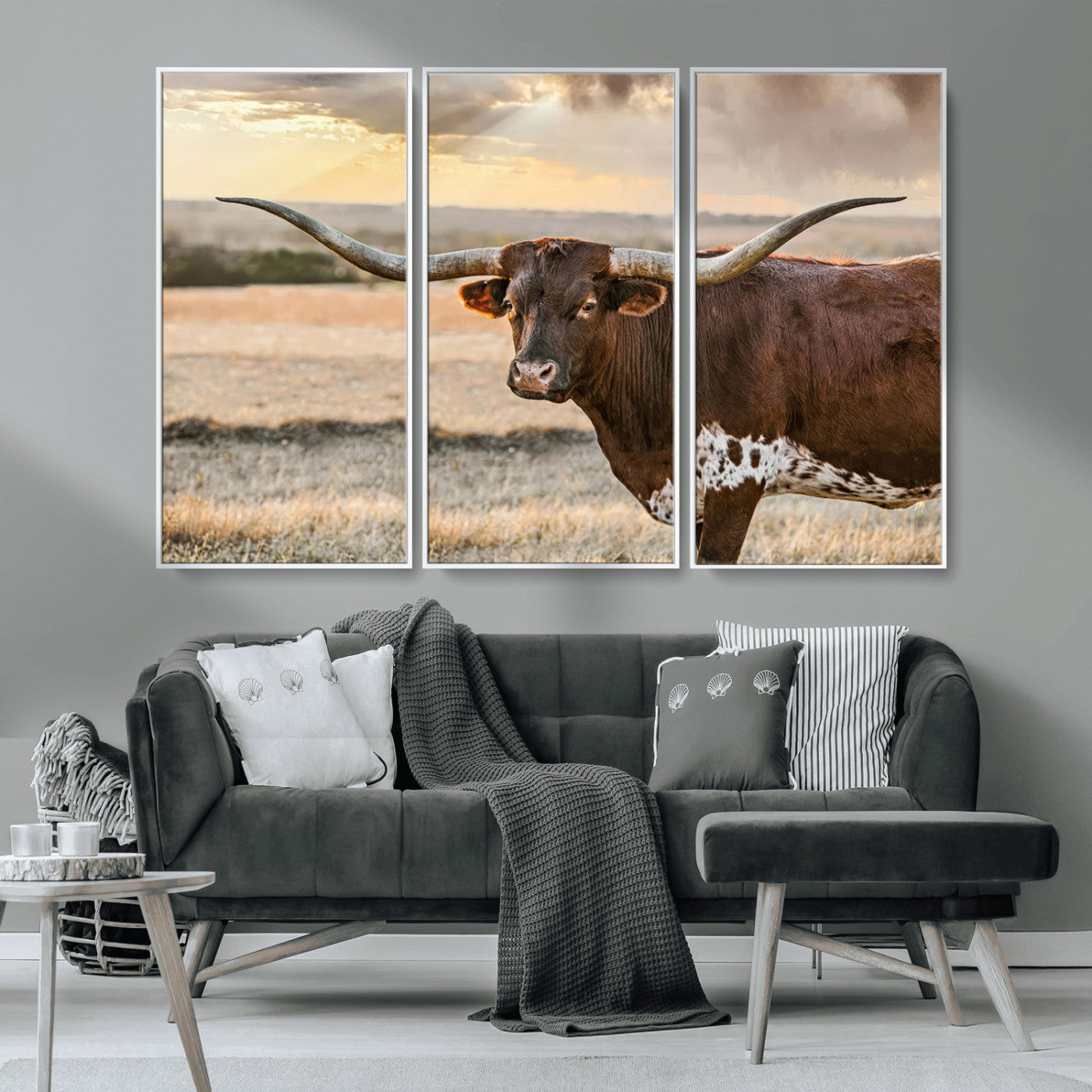 MGV-FC-48X32-3P - Texas Longhorn Wall Art Canvas Print, Rustic Ranch Decor, Majestic Western Longhorn Cattle