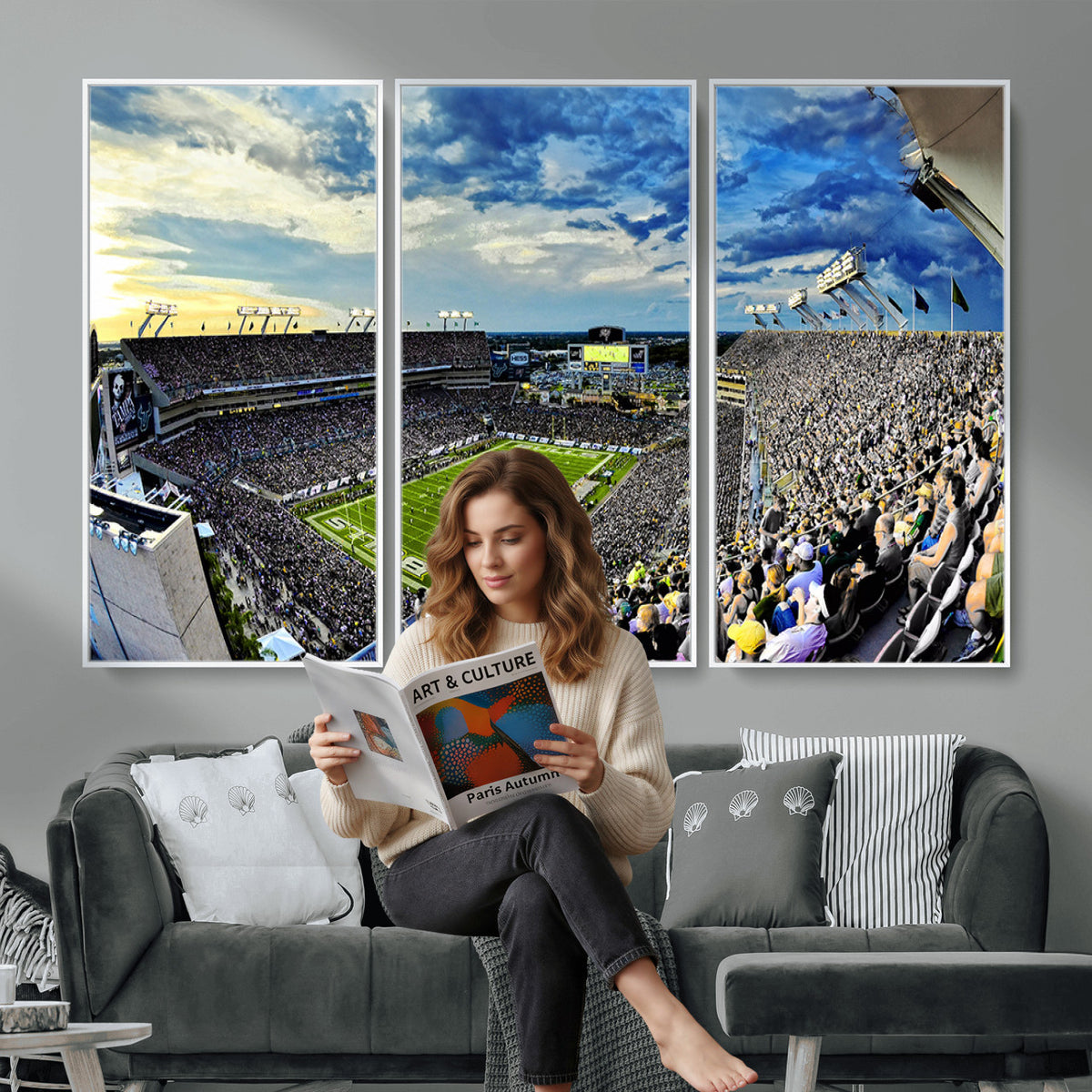 23788-MGV-CV-36X24 - Framed USF Bulls Football Team Print - Tampa Raymond James Stadium Wall Art Canvas Print
