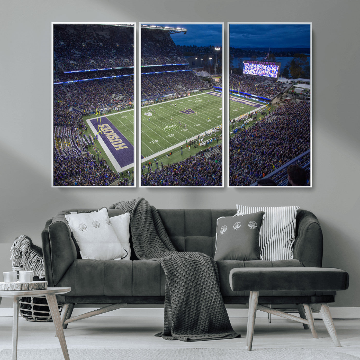 MGV-FC-48X32-3P - The University of Washington Huskies Football Team Print - Seattle Husky Stadium Wall Art Canvas