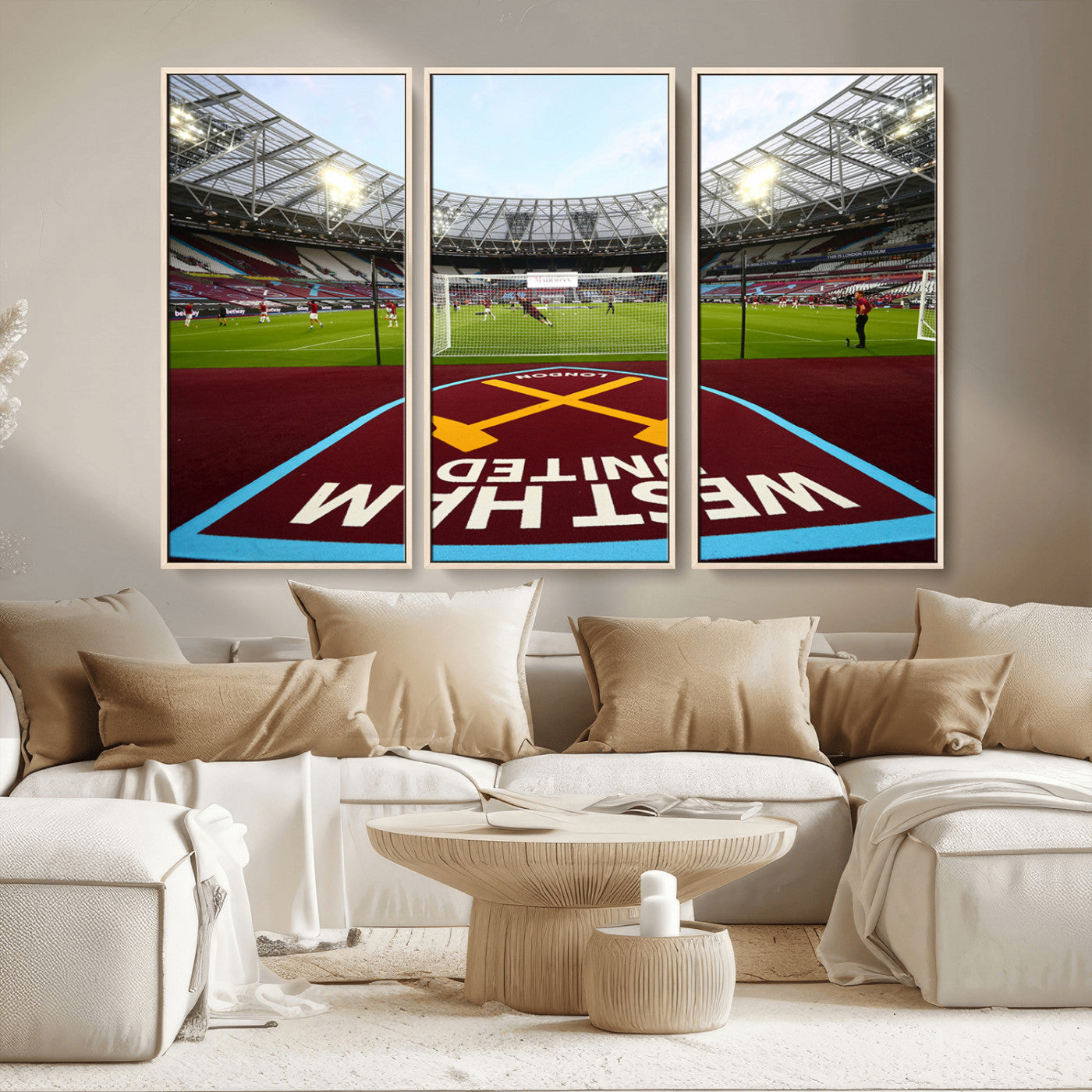 MGV-FC-48X32-3P - West Ham United FC Stadium Canvas Wall Art – London Stadium Football Print – Premier League Team