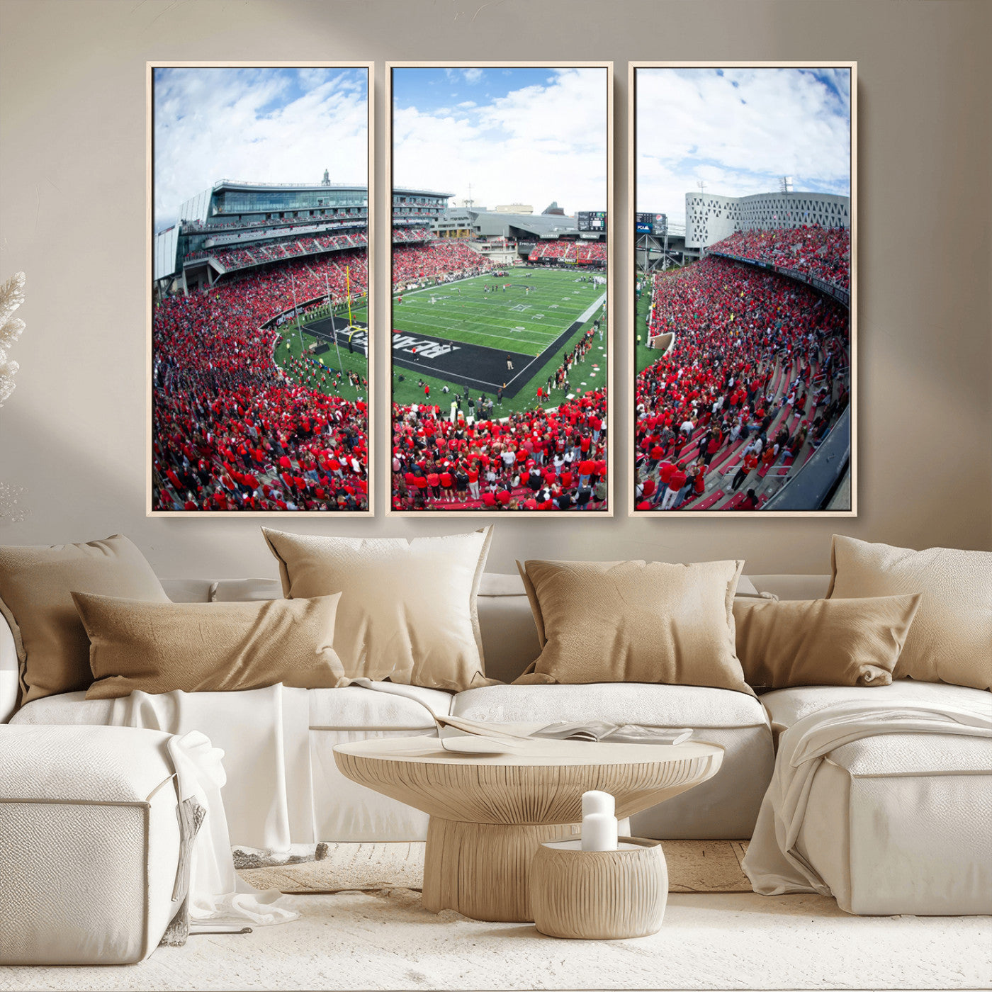MGV-FC-48X32-3P - Cincinnati Bearcats Football Team Print - Nippert Stadium Wall Art Canvas Print