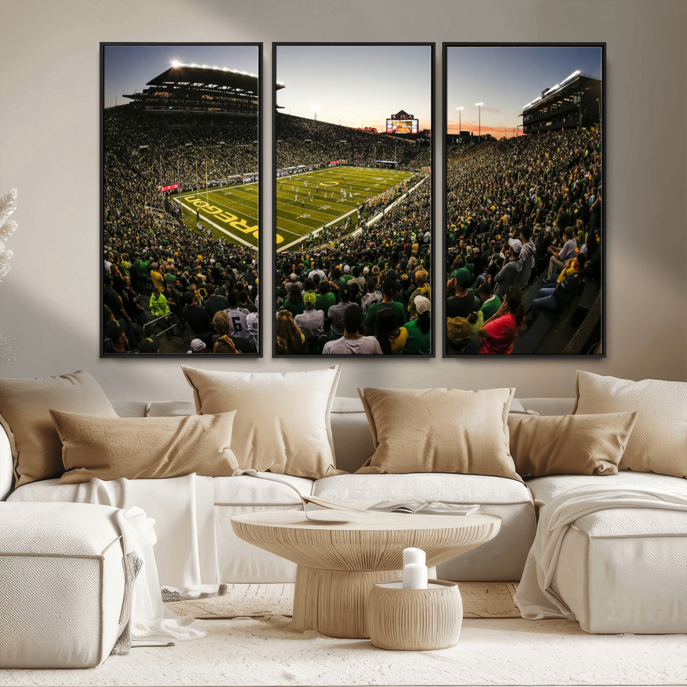 MGV-FC-48X32-3P - Oregon Stadium Canvas Wall Art - Captivating Game Day Scene at Autzen Stadium, Oregon Ducks Football