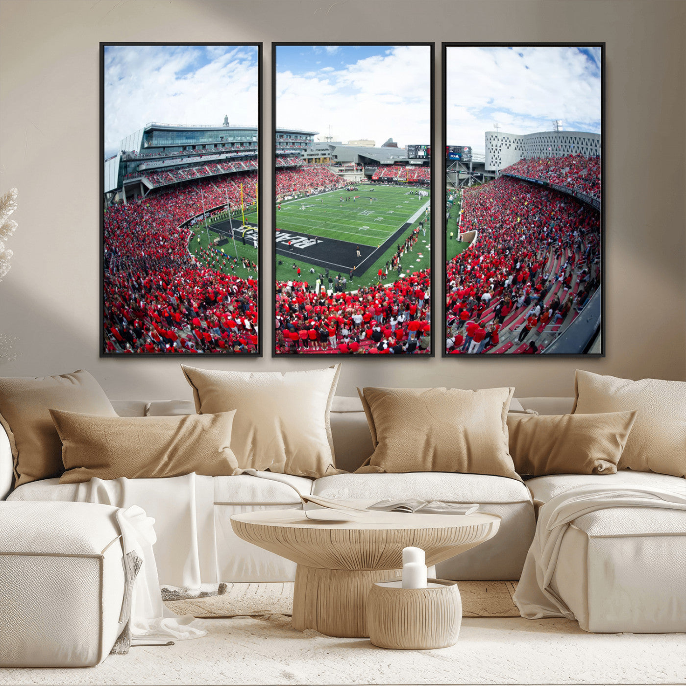 MGV-FC-48X32-3P - Cincinnati Bearcats Football Team Print - Nippert Stadium Wall Art Canvas Print