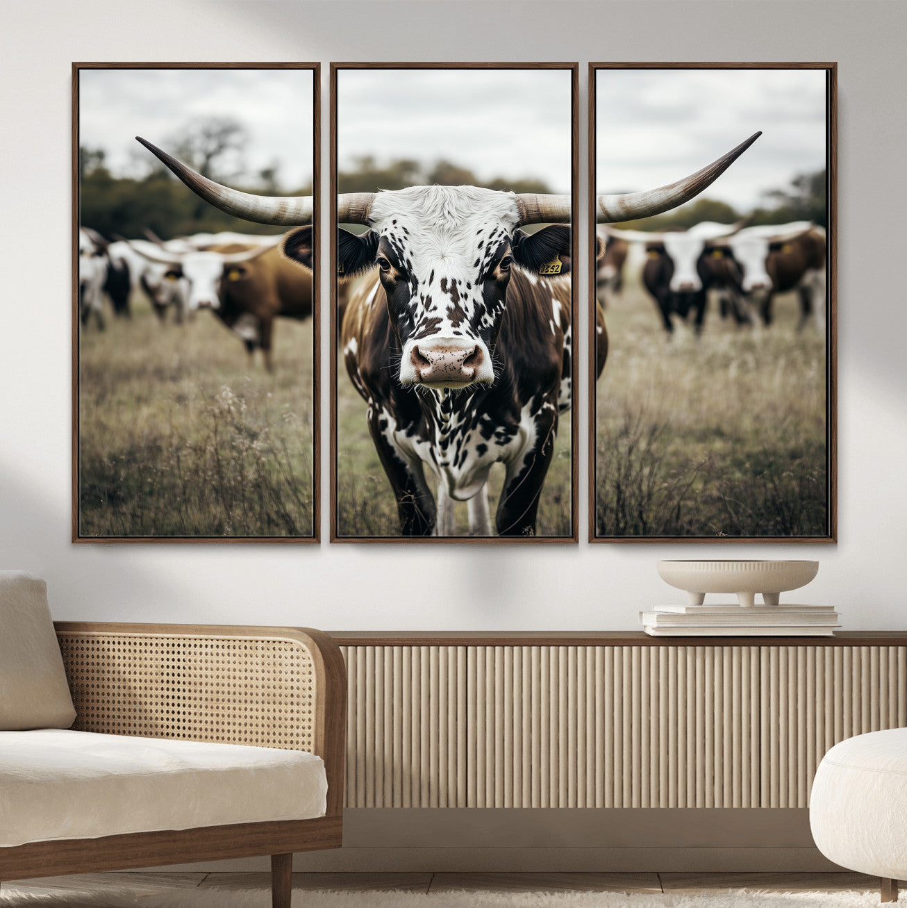 79025945-MGV-CV-36X24-Texas Longhorn Wall Art – Framed Speckled Cow Canvas Artwork, Horned Cattle Design, Western Ranch Decor for Home, Office